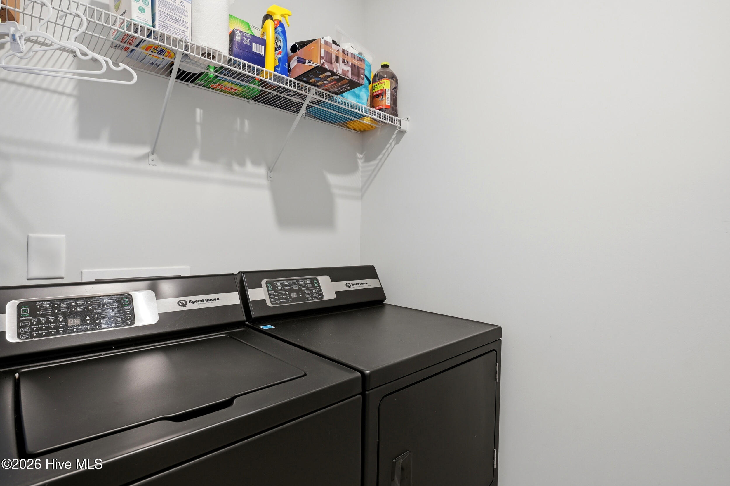 100562892 | Photo 36