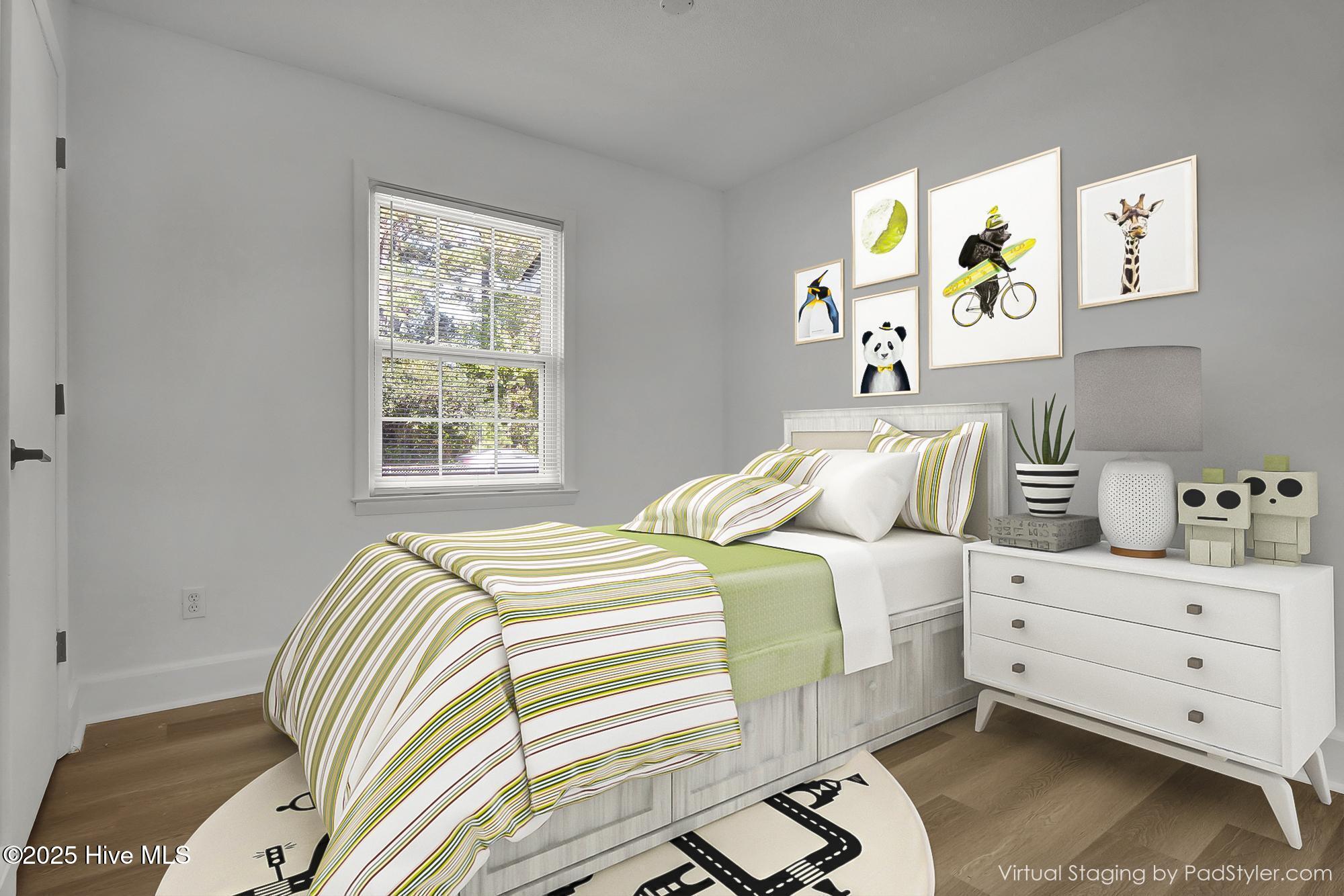 100534671 | Photo 16