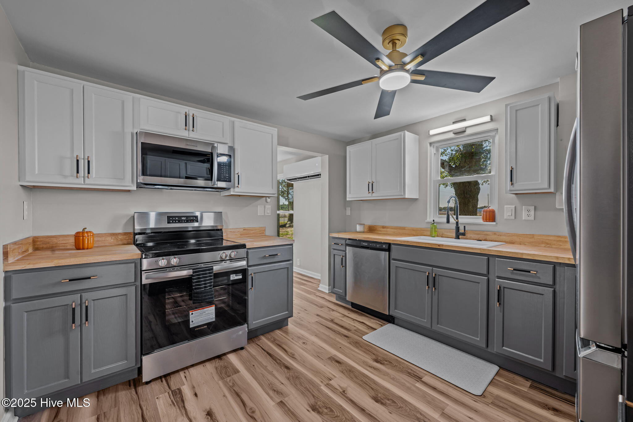 Homes for sale in Trenton, NC | 4942 Hwy 41 W, Trenton, NC 28585 | MLS# 100538192