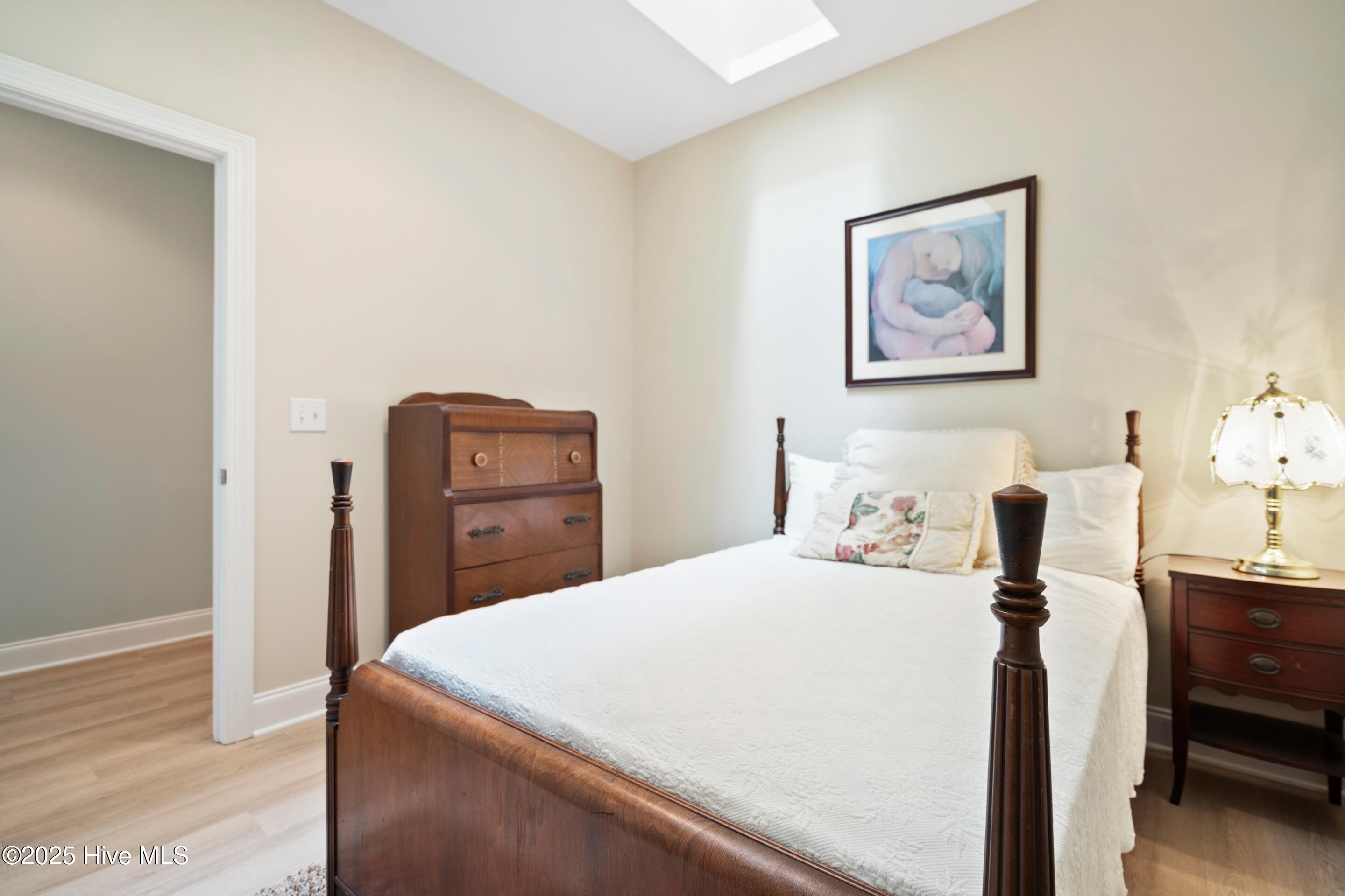 100534079 | Photo 21