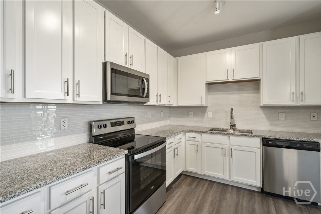 100 Prince Avenue B102