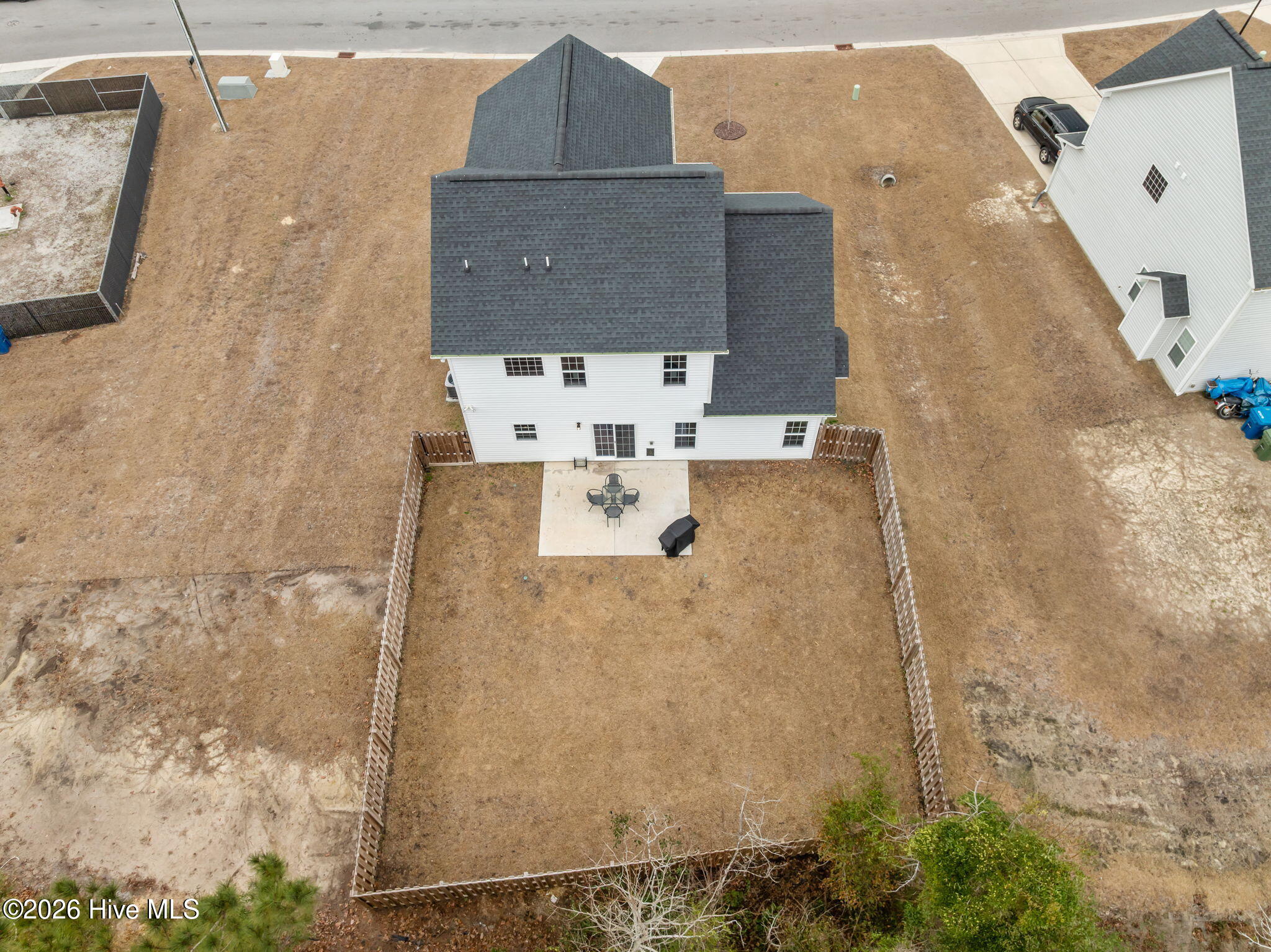 100549197 | Photo 48