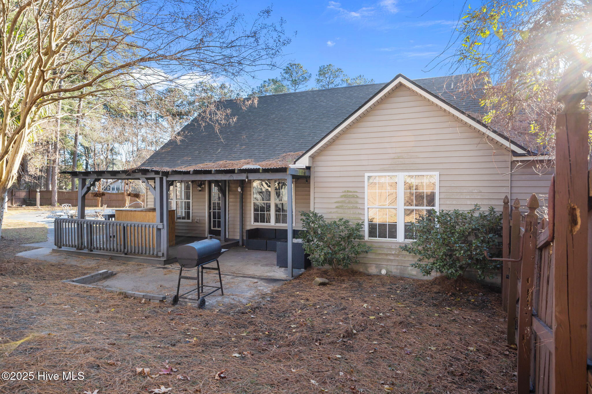 100544873 | Photo 36