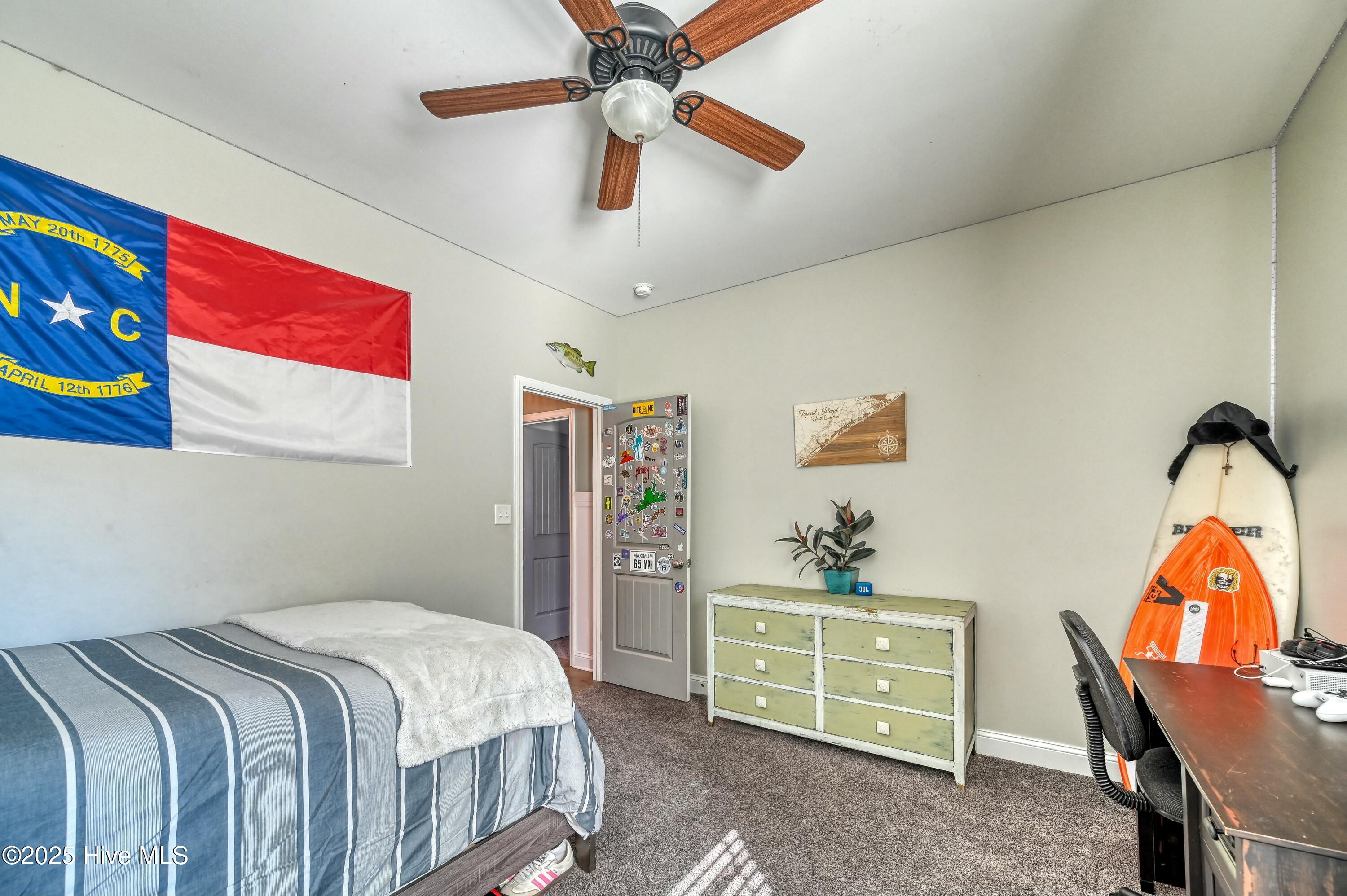 100561132 | Photo 30