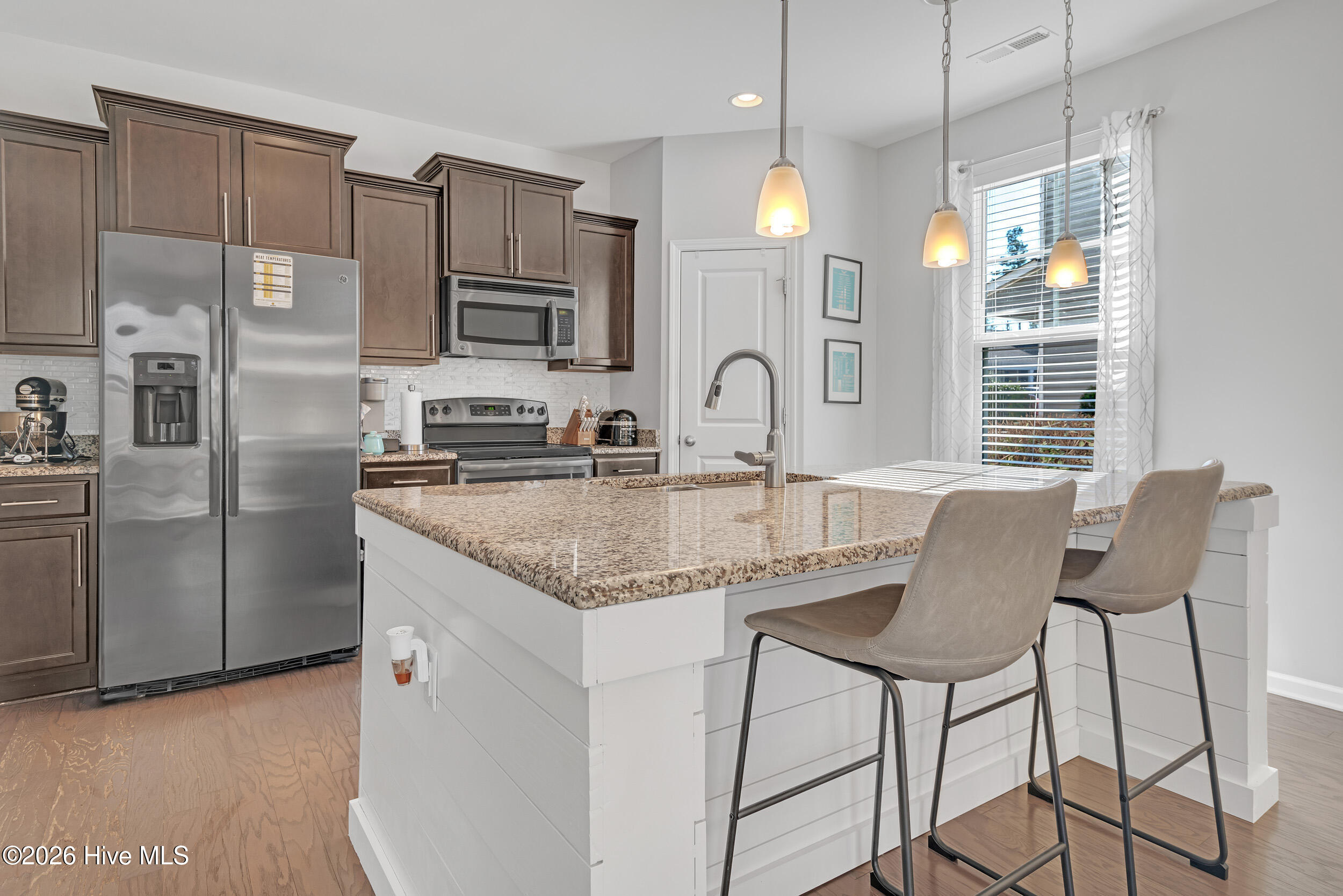 100551488 | Photo 17