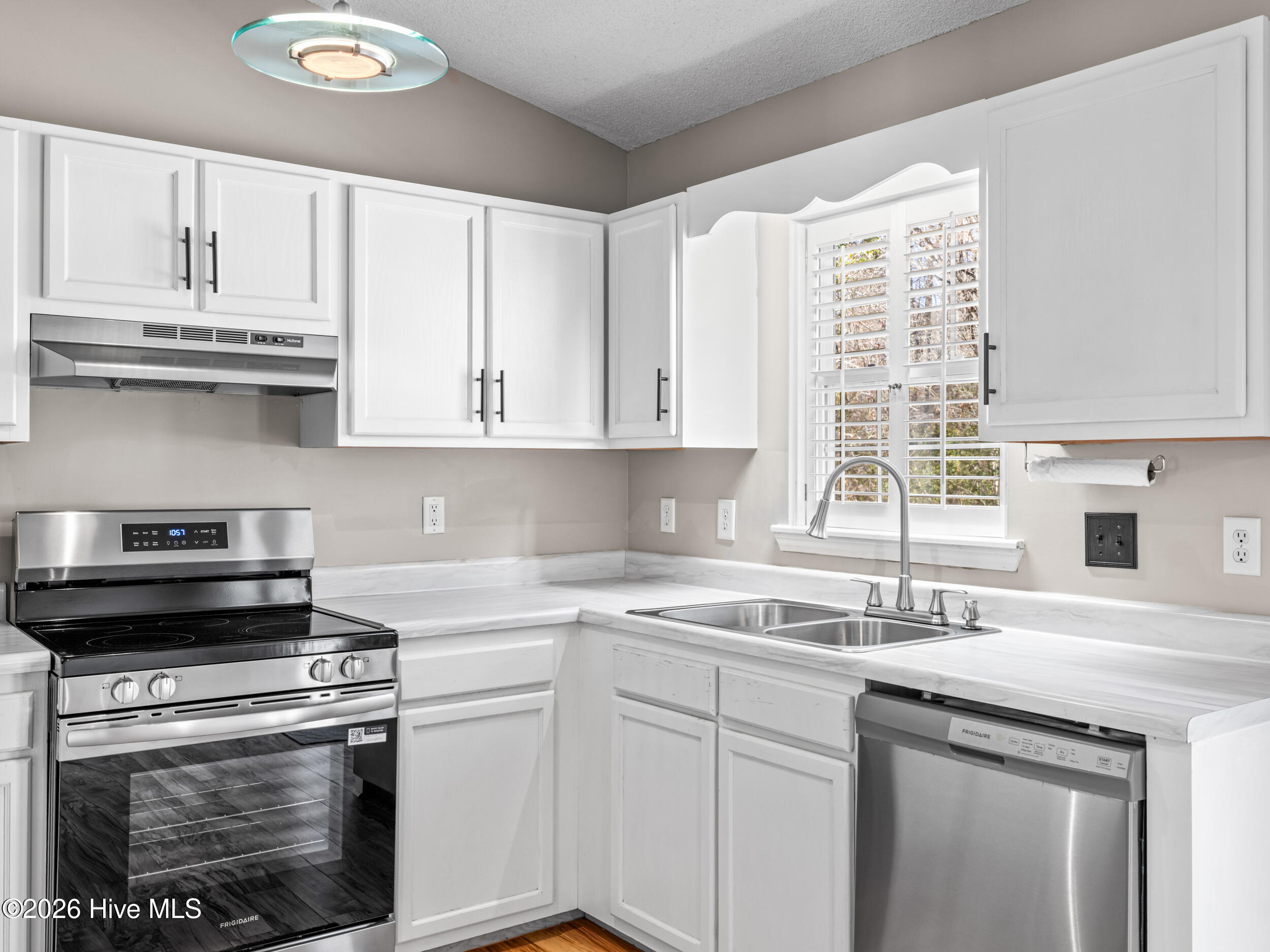 100547559 | Photo 17