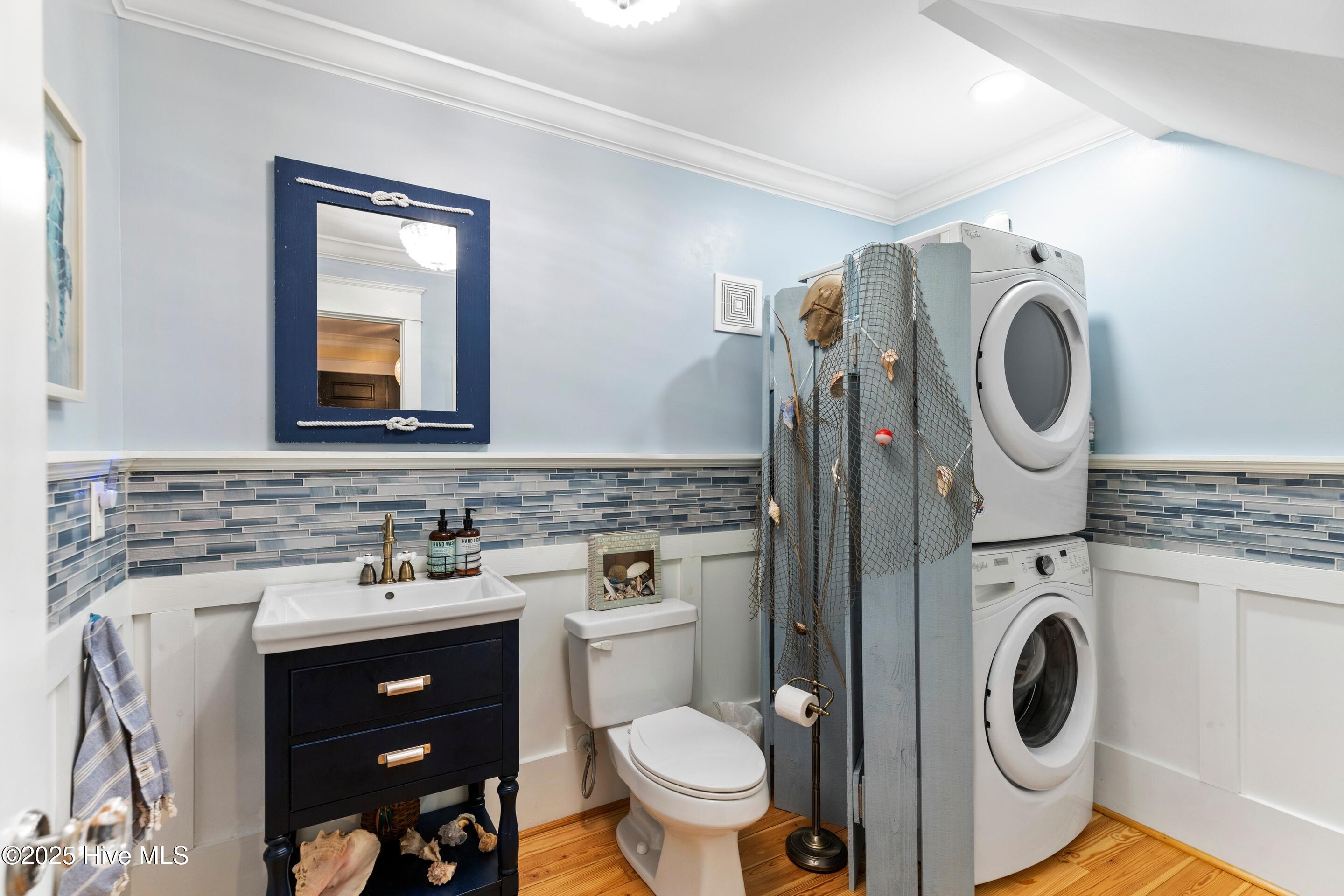 100544140 | Photo 31