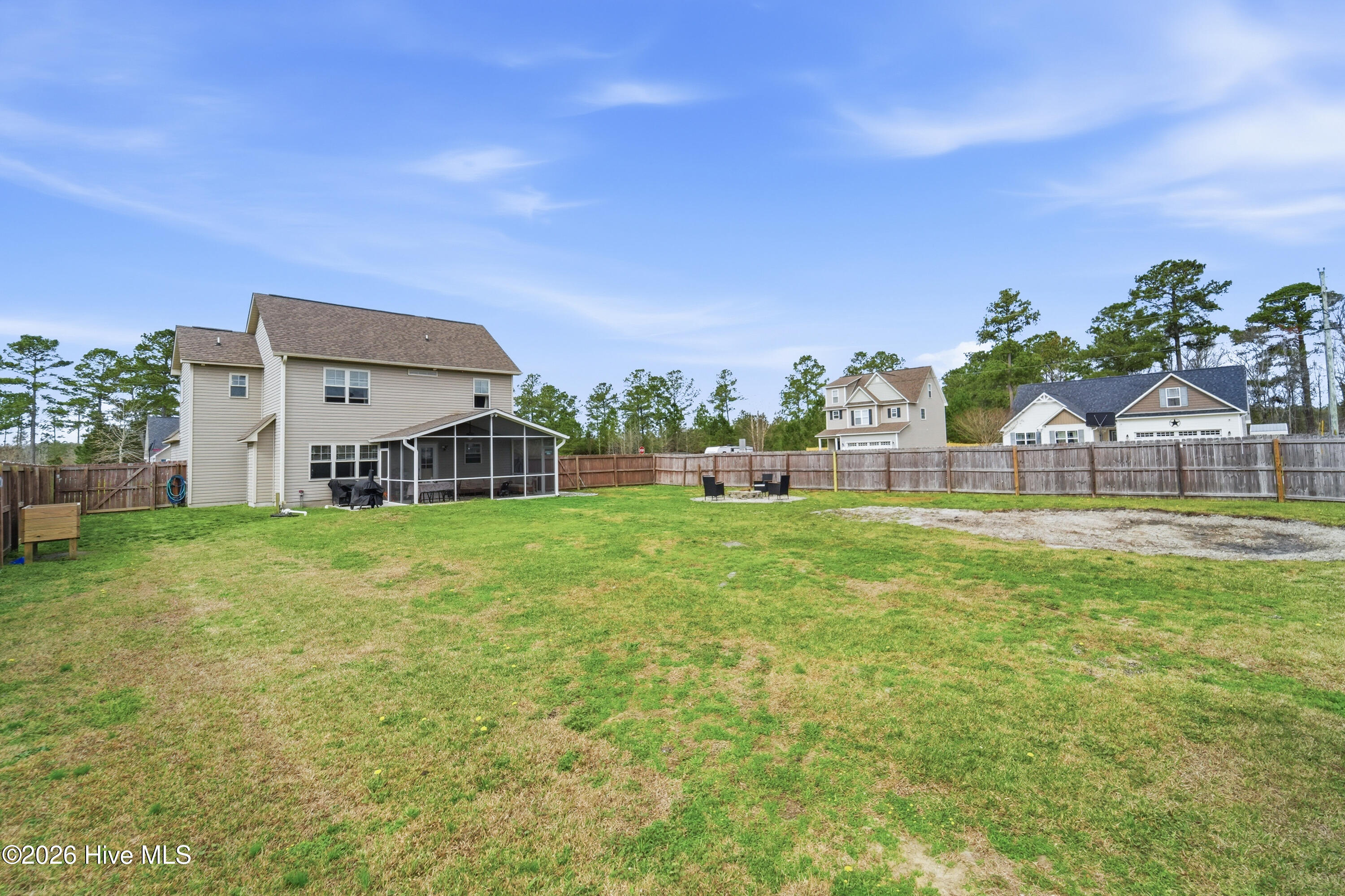 100560399 | Photo 21