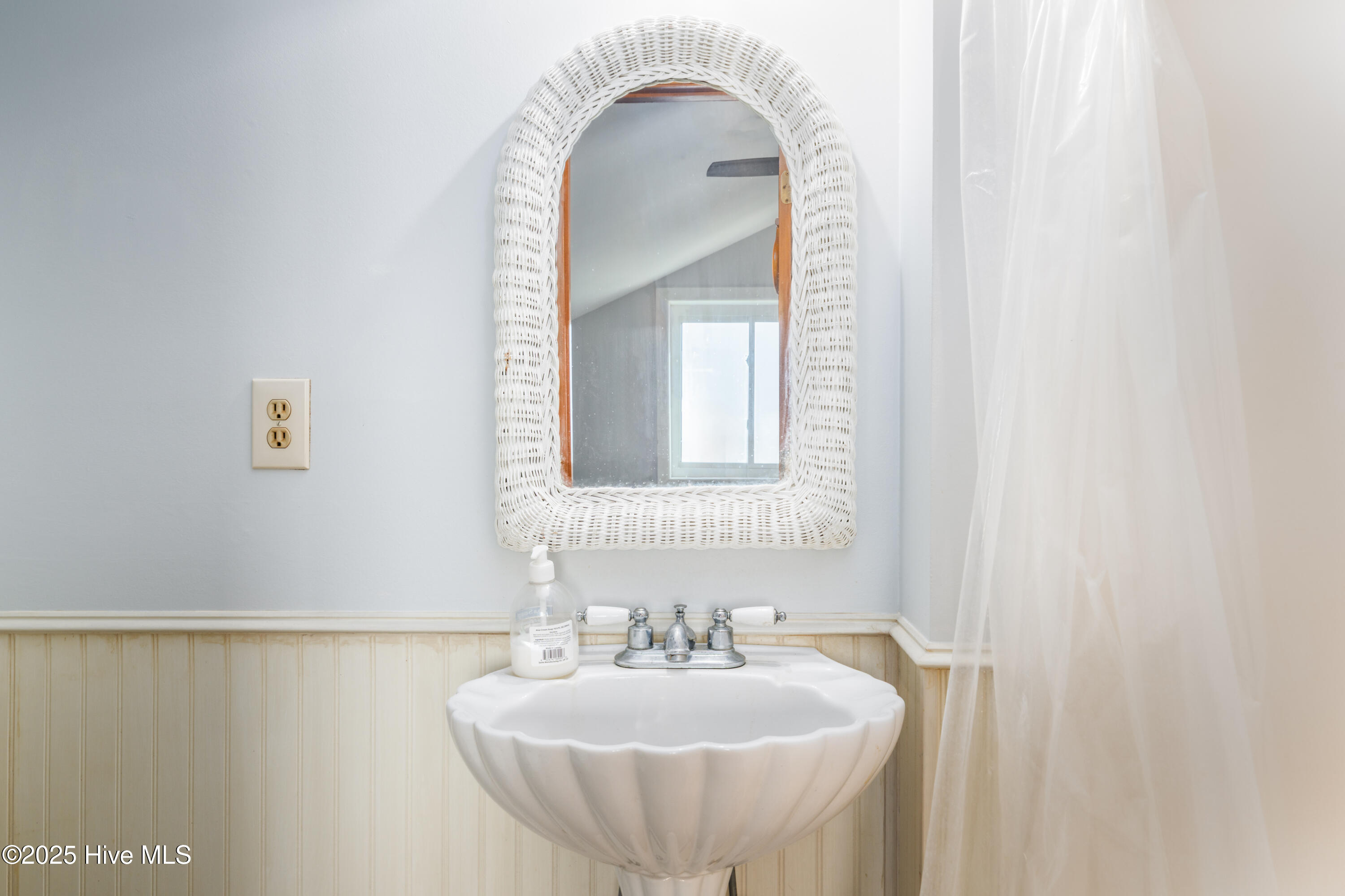 886 New River Inlet Road 48, North Topsail Beach, NC 28460 – photo 13: NewRiver37