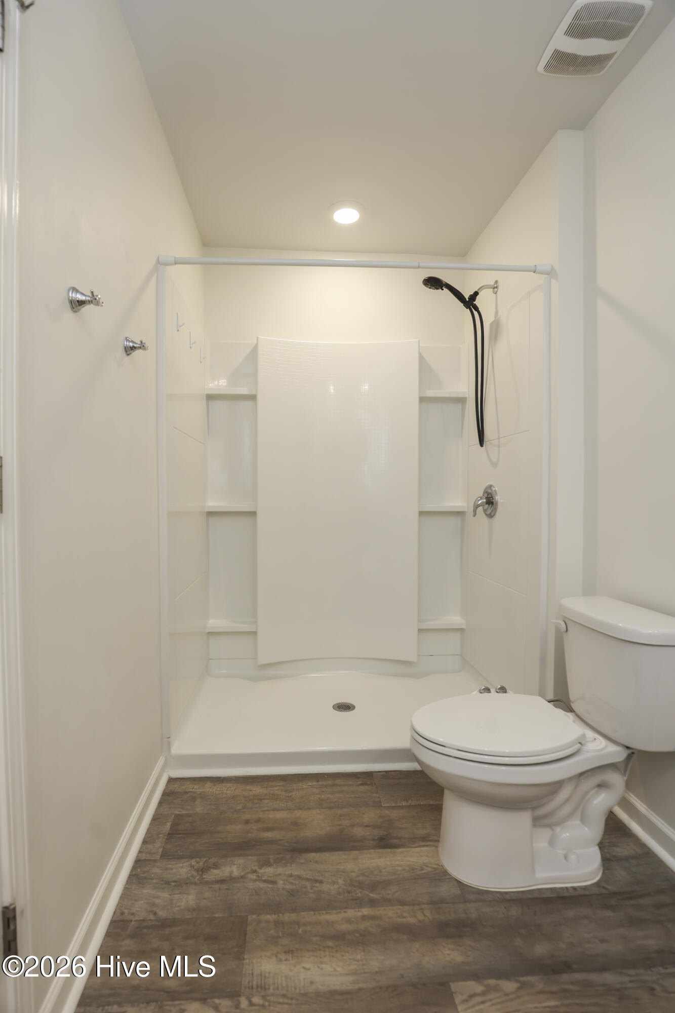 100548546 | Photo 13