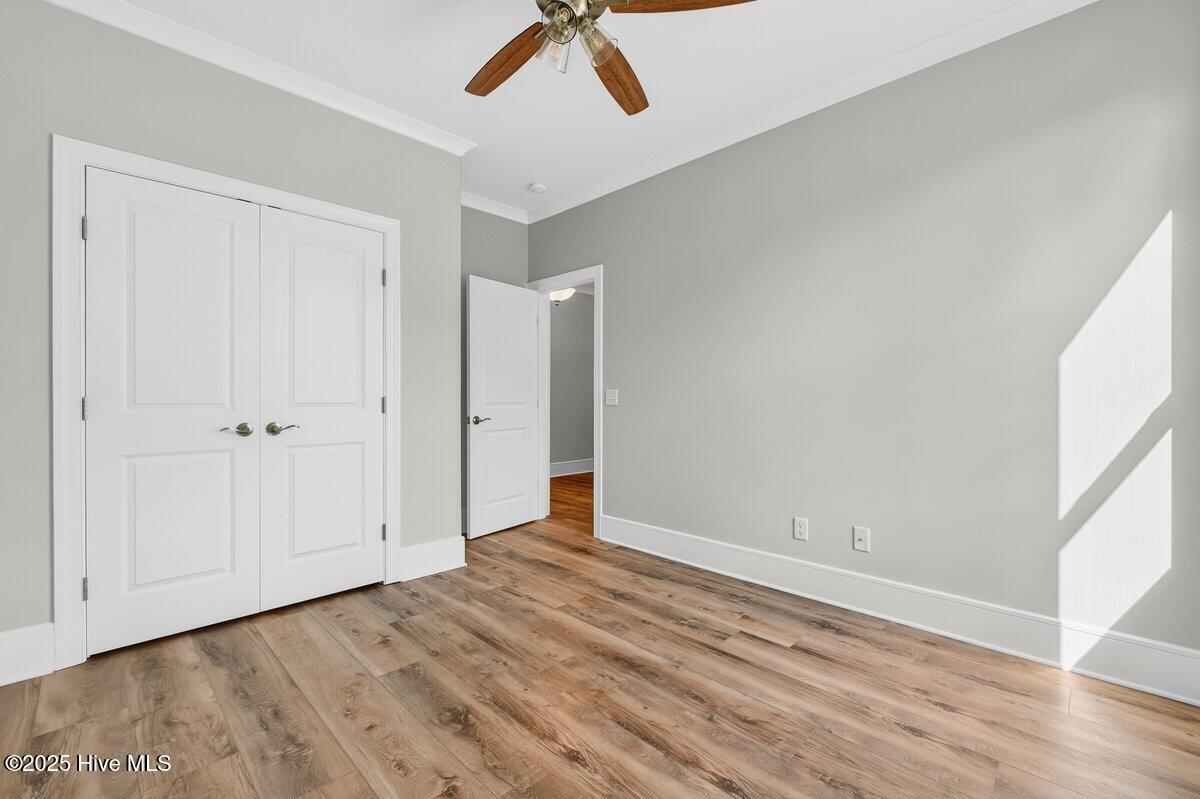 100545863 | Photo 45