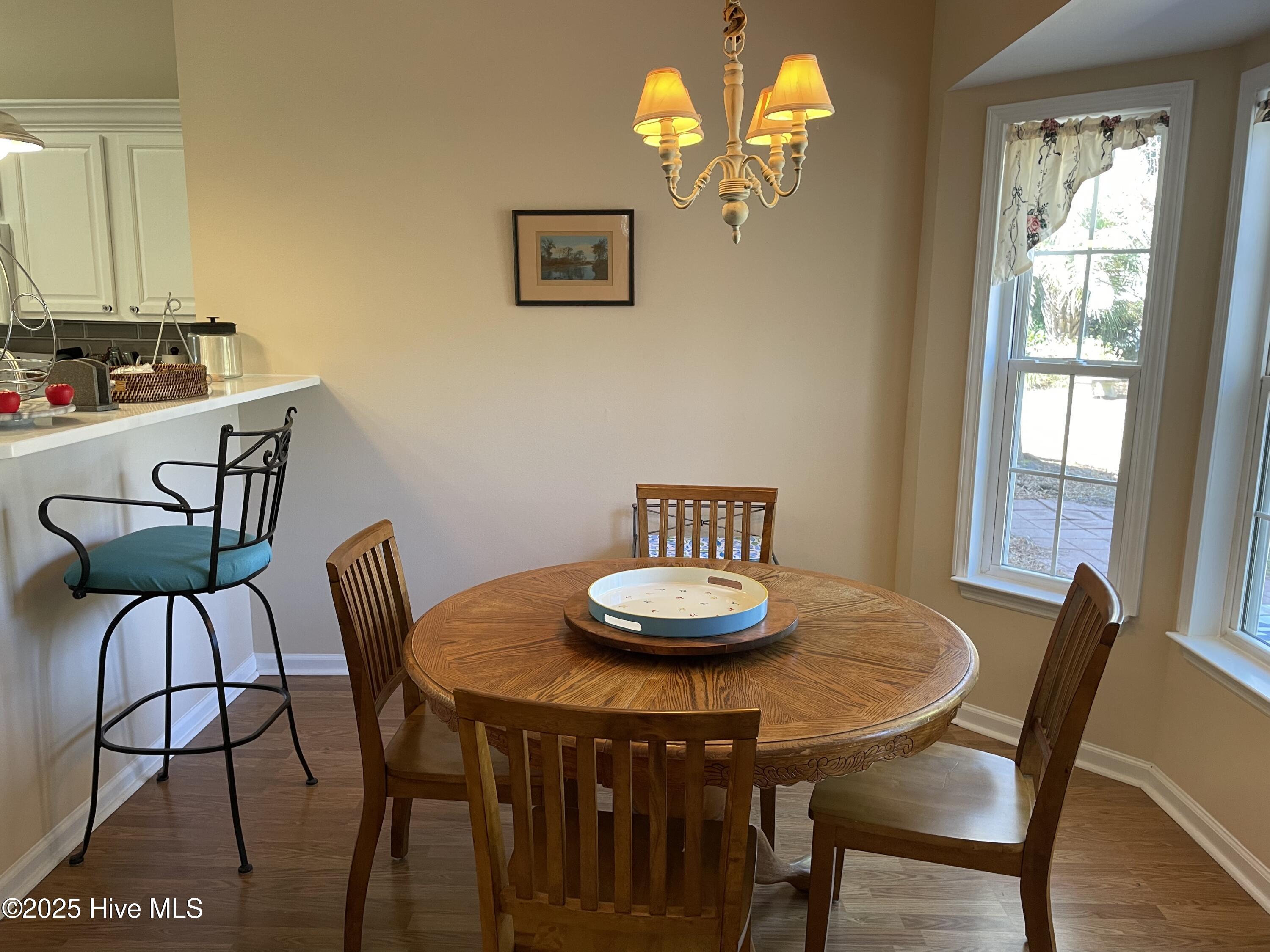 100536216 | Photo 13