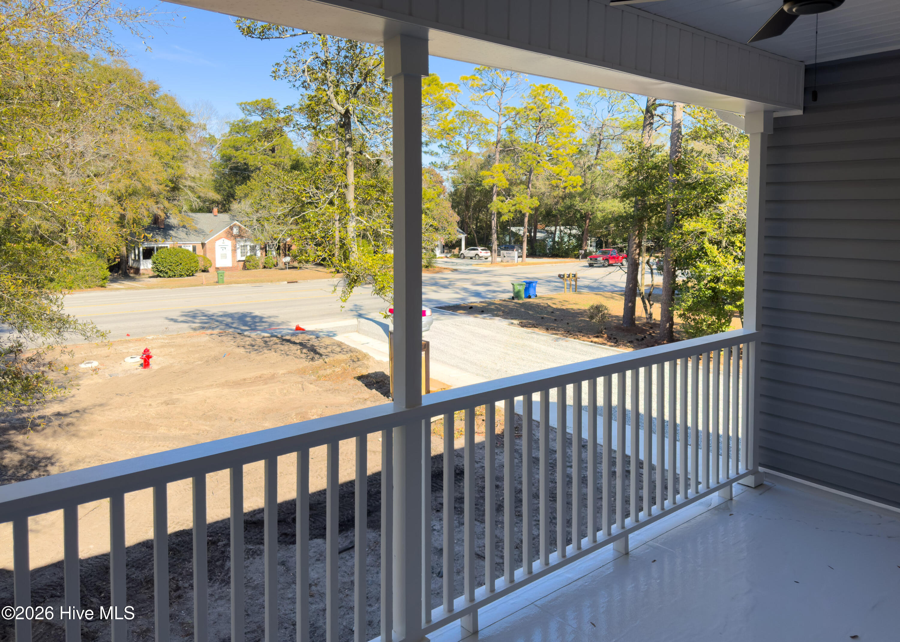 100553267 | Photo 23