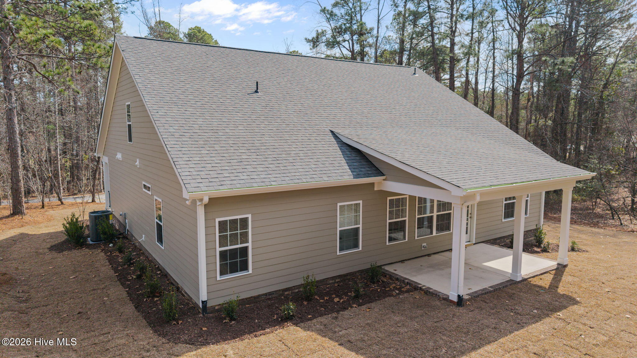180 Longleaf Drive