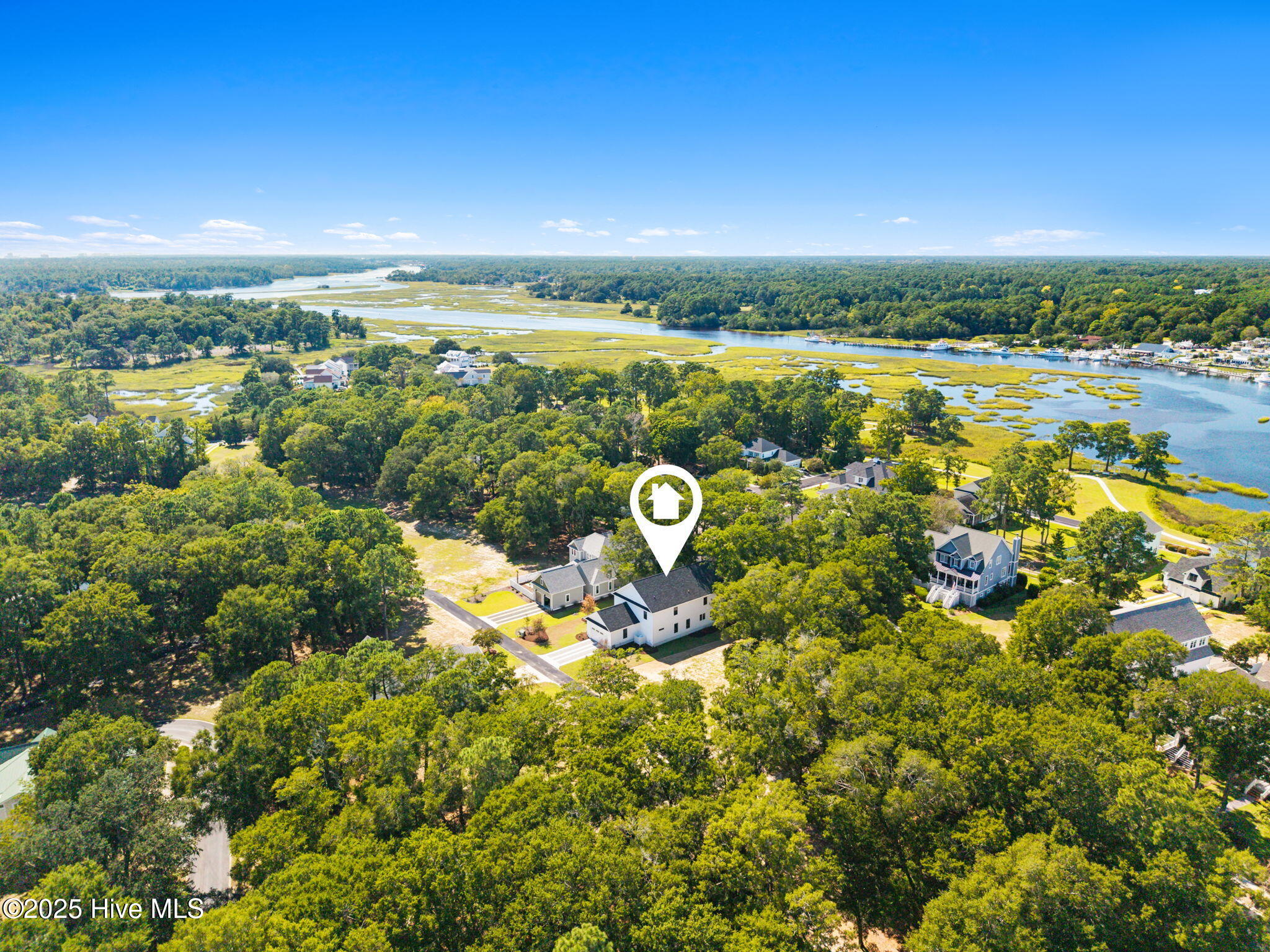 100529099 | Photo 43