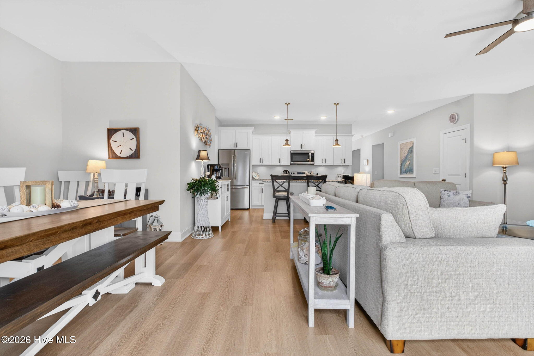 100564631 | Photo 19