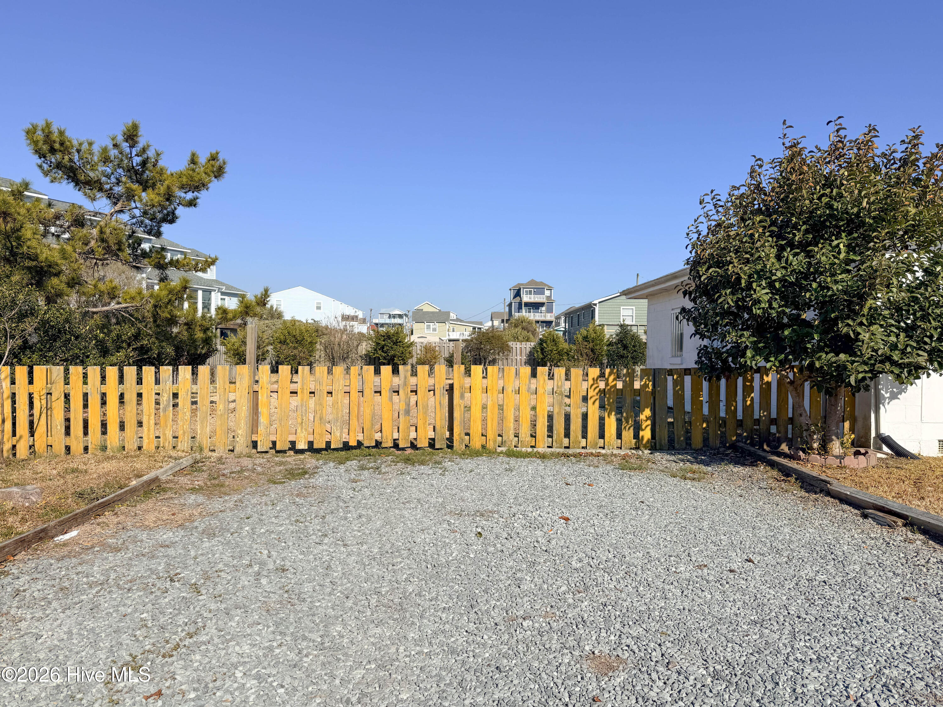 100556451 | Photo 40