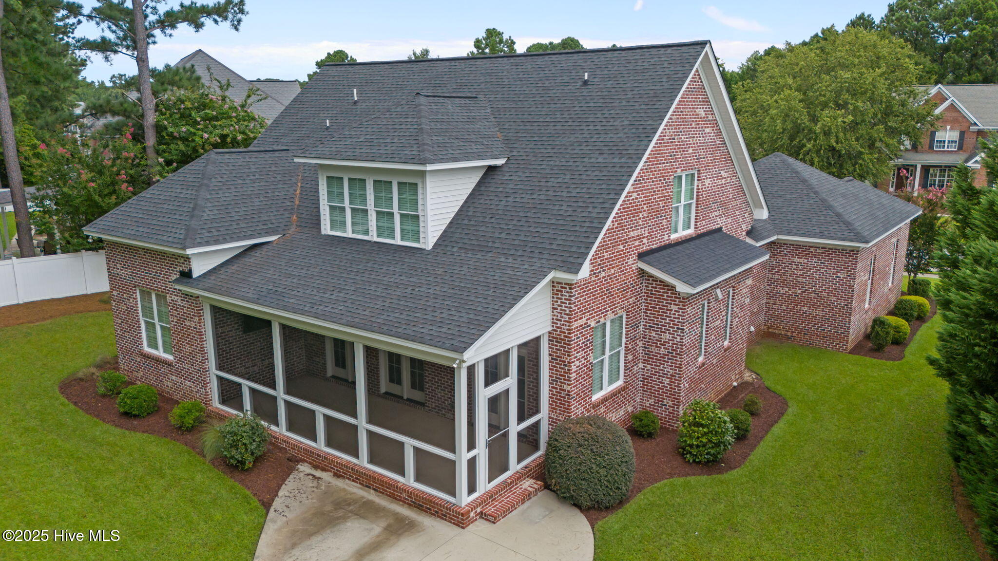 5-web-or-mls-DJI_20250814130335_0196_D