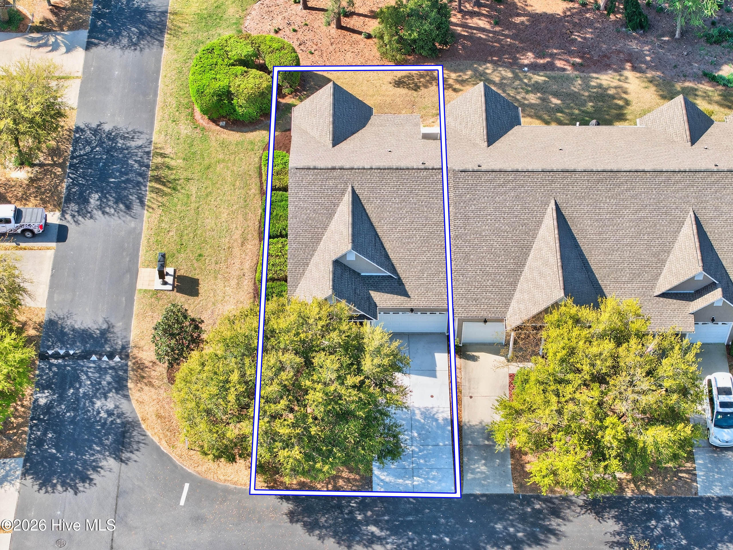 100564275 | Photo 46