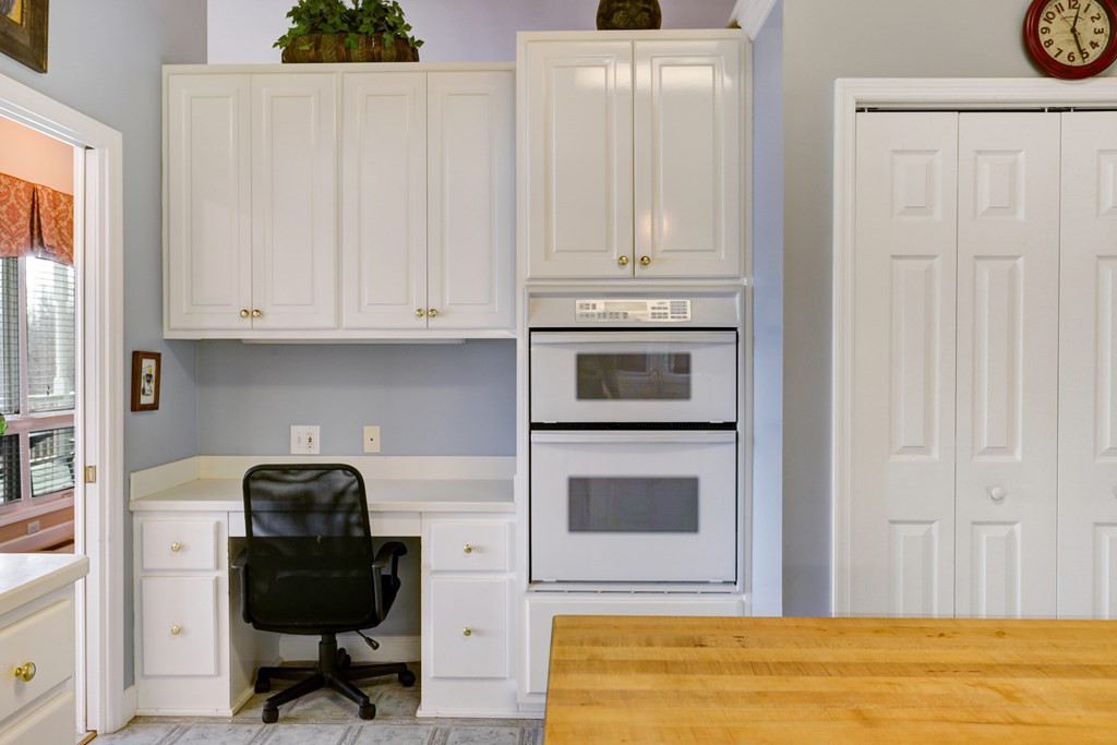 Computer Nook in Kitchen