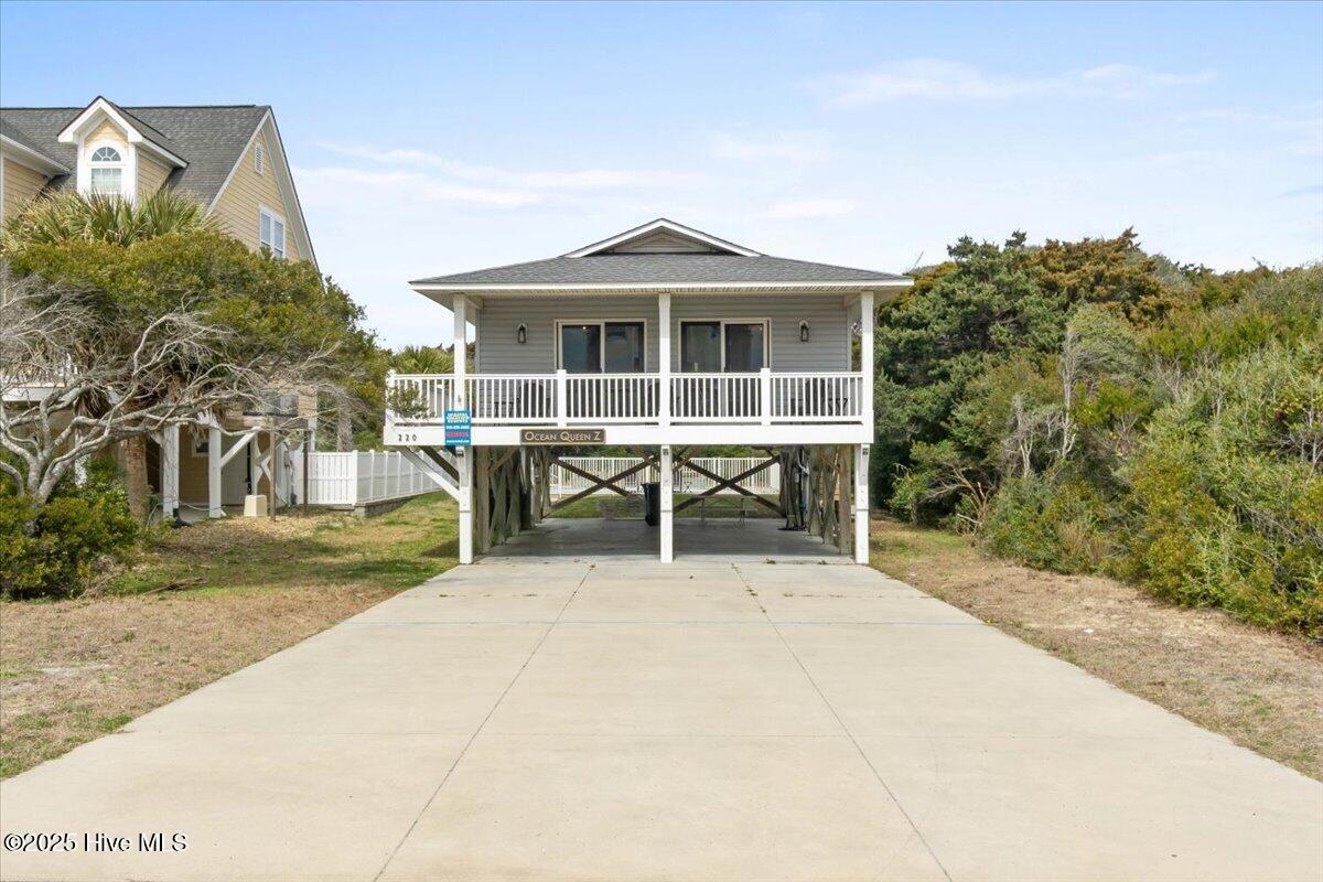 100493245 | Photo 40