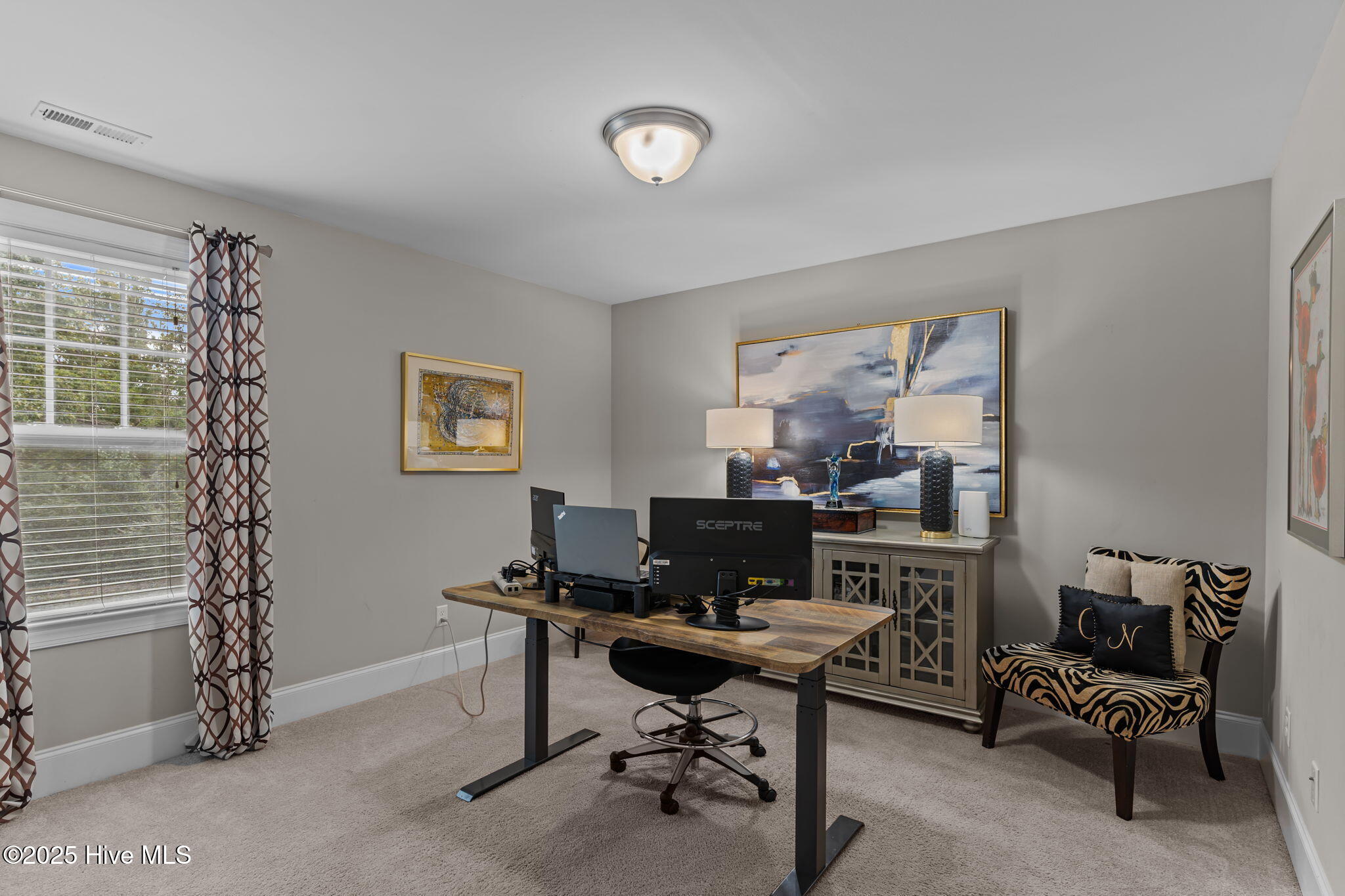 100535481 | Photo 26