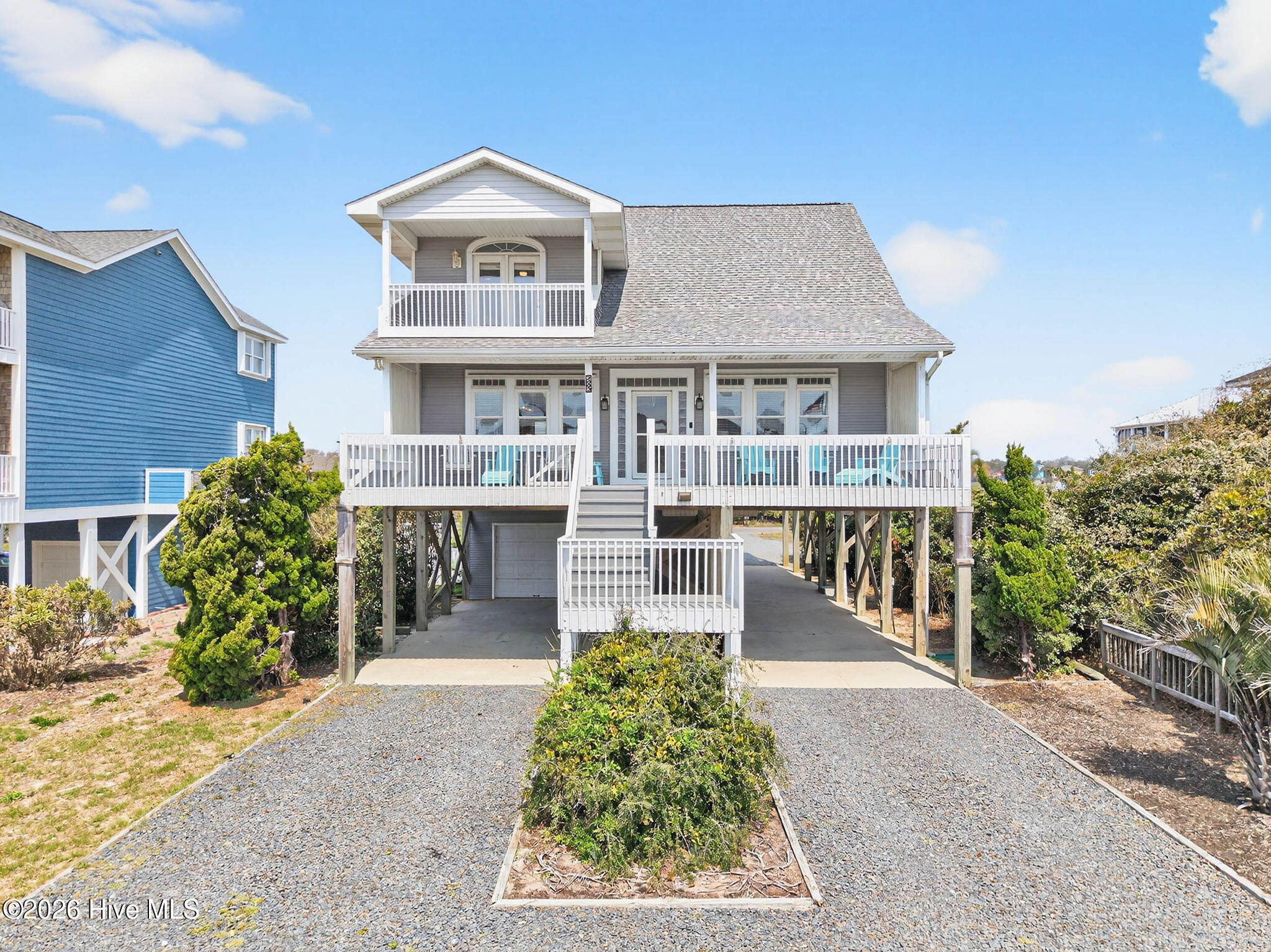 100562885 | Photo 57