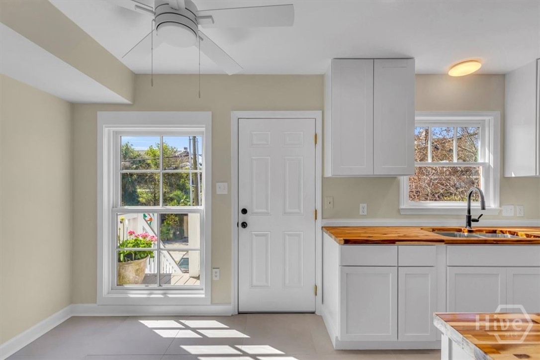 Bright airy kitchen