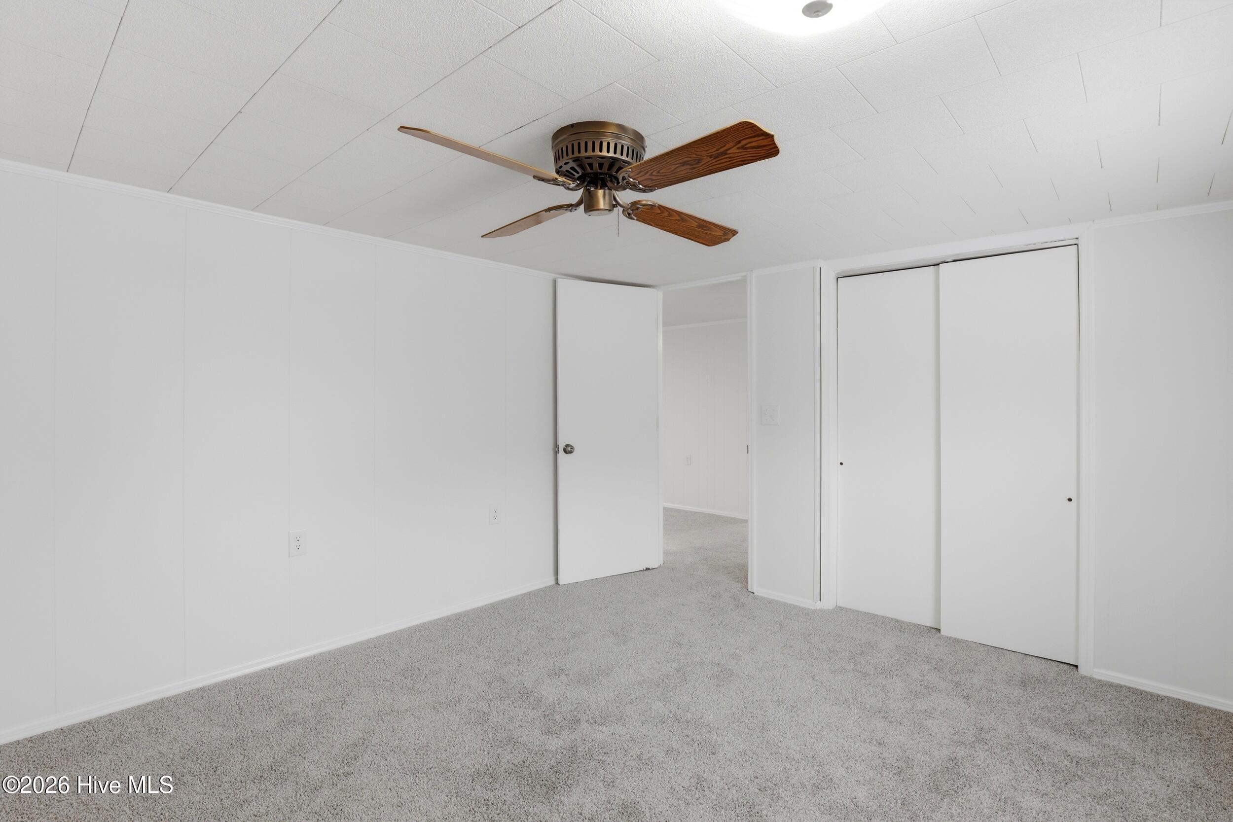 100561311 | Photo 27