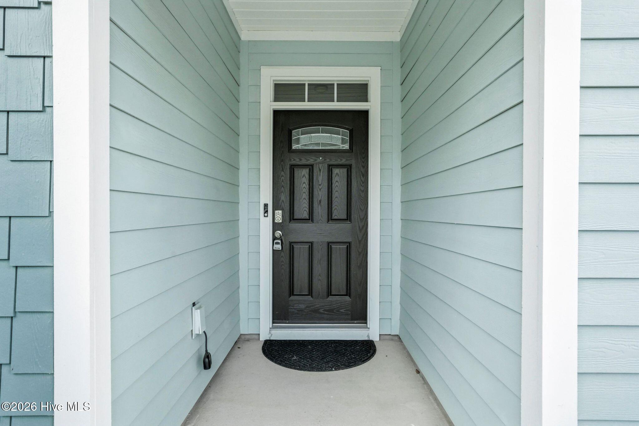 100531826 | Photo 103