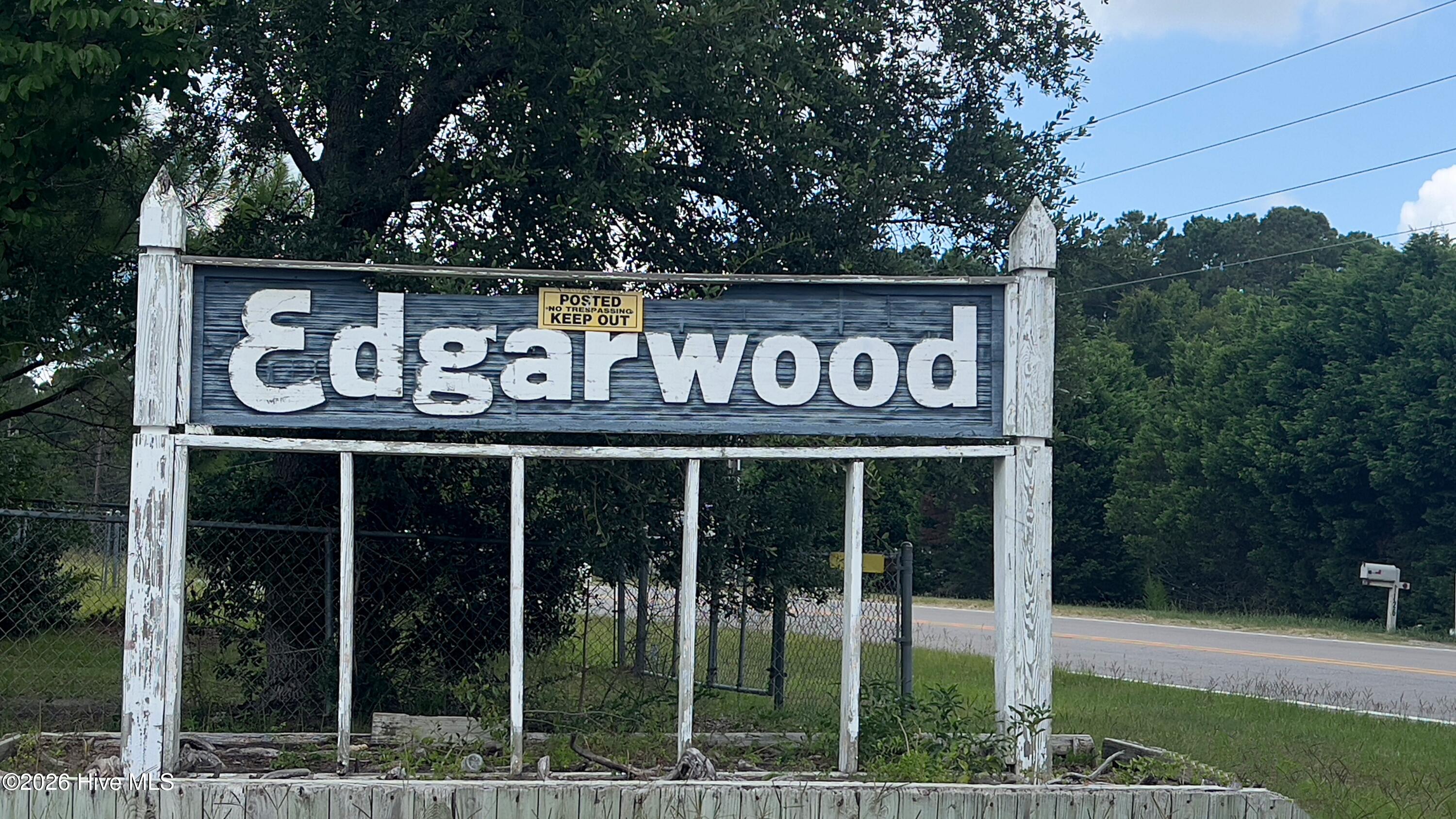 100568147 | Photo 56