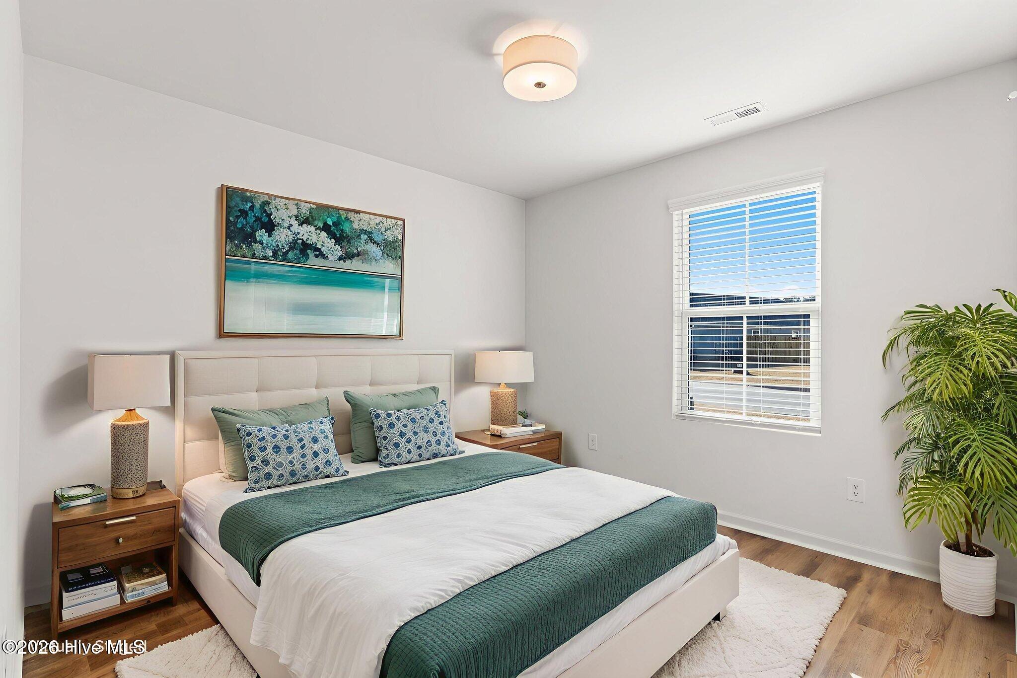 100549751 | Photo 10