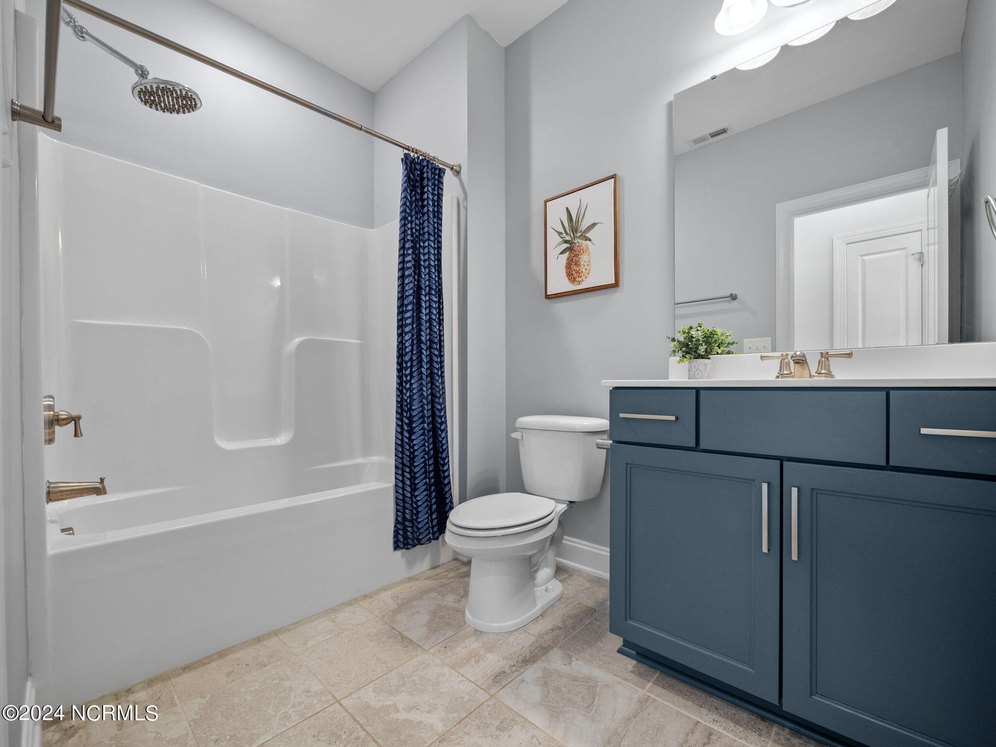 100564984 | Photo 21