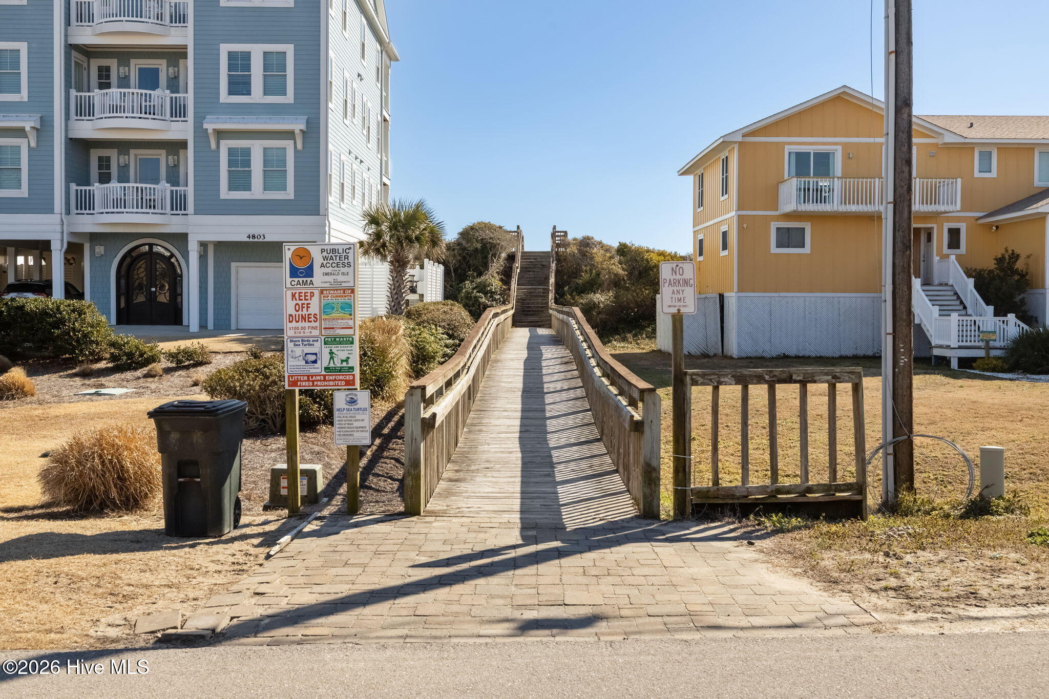 100554841 | Photo 44