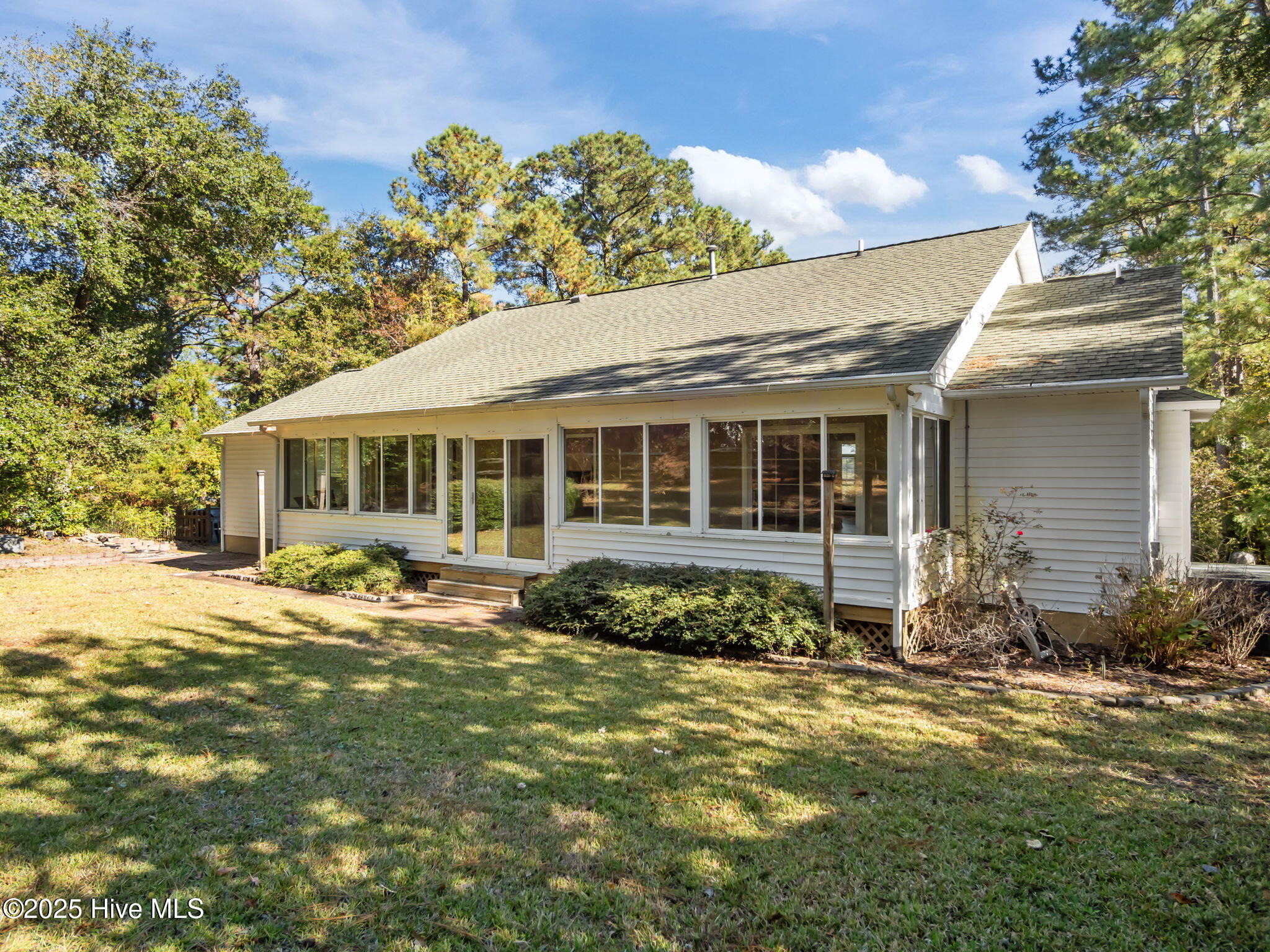 100540232 | Photo 39