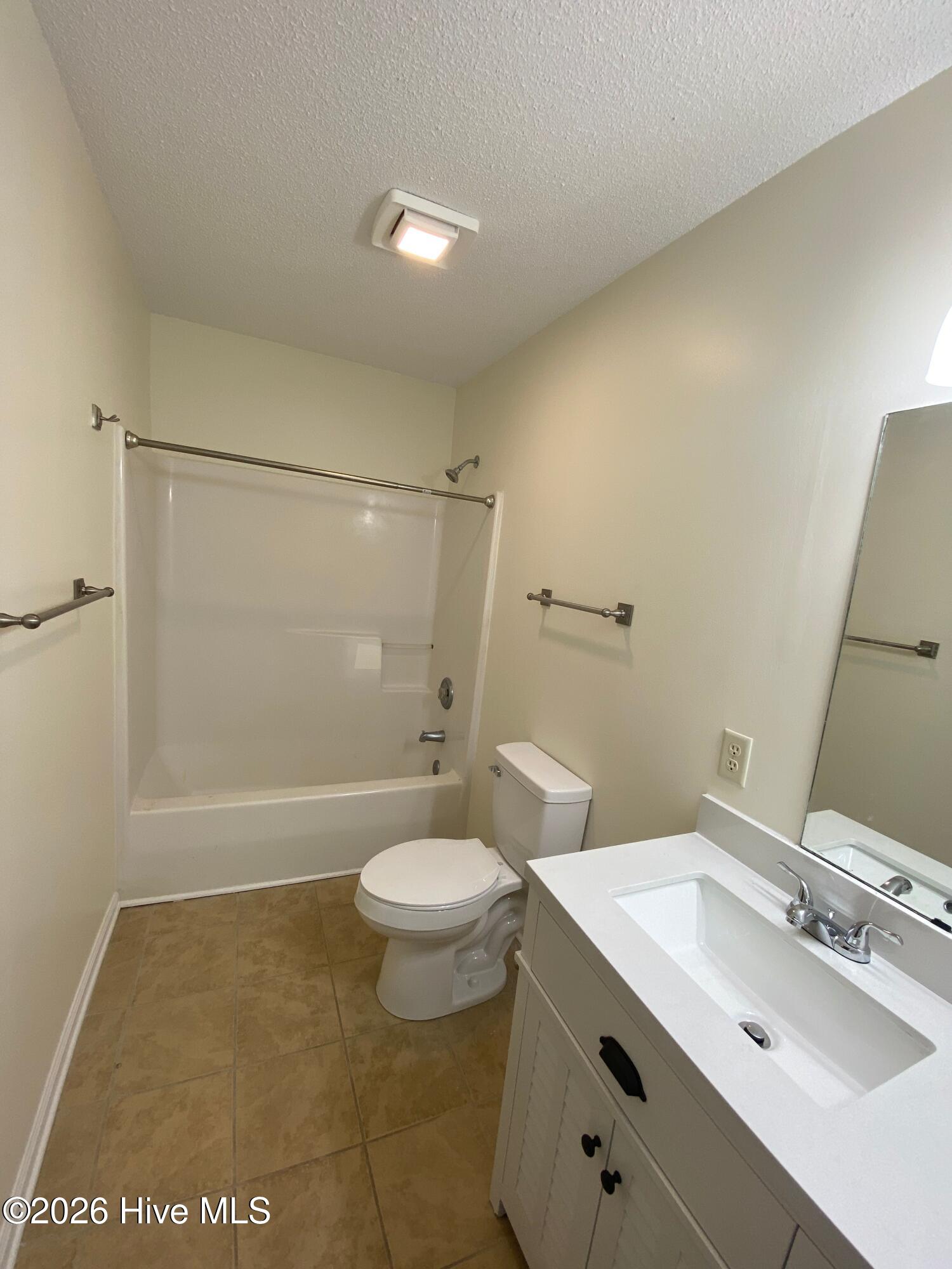 100553788 | Photo 20