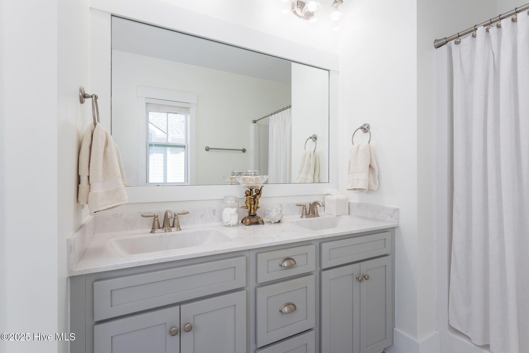 3644 Watch Hill Way, Wilmington, NC 28409 – photo 19: bathroom-01b