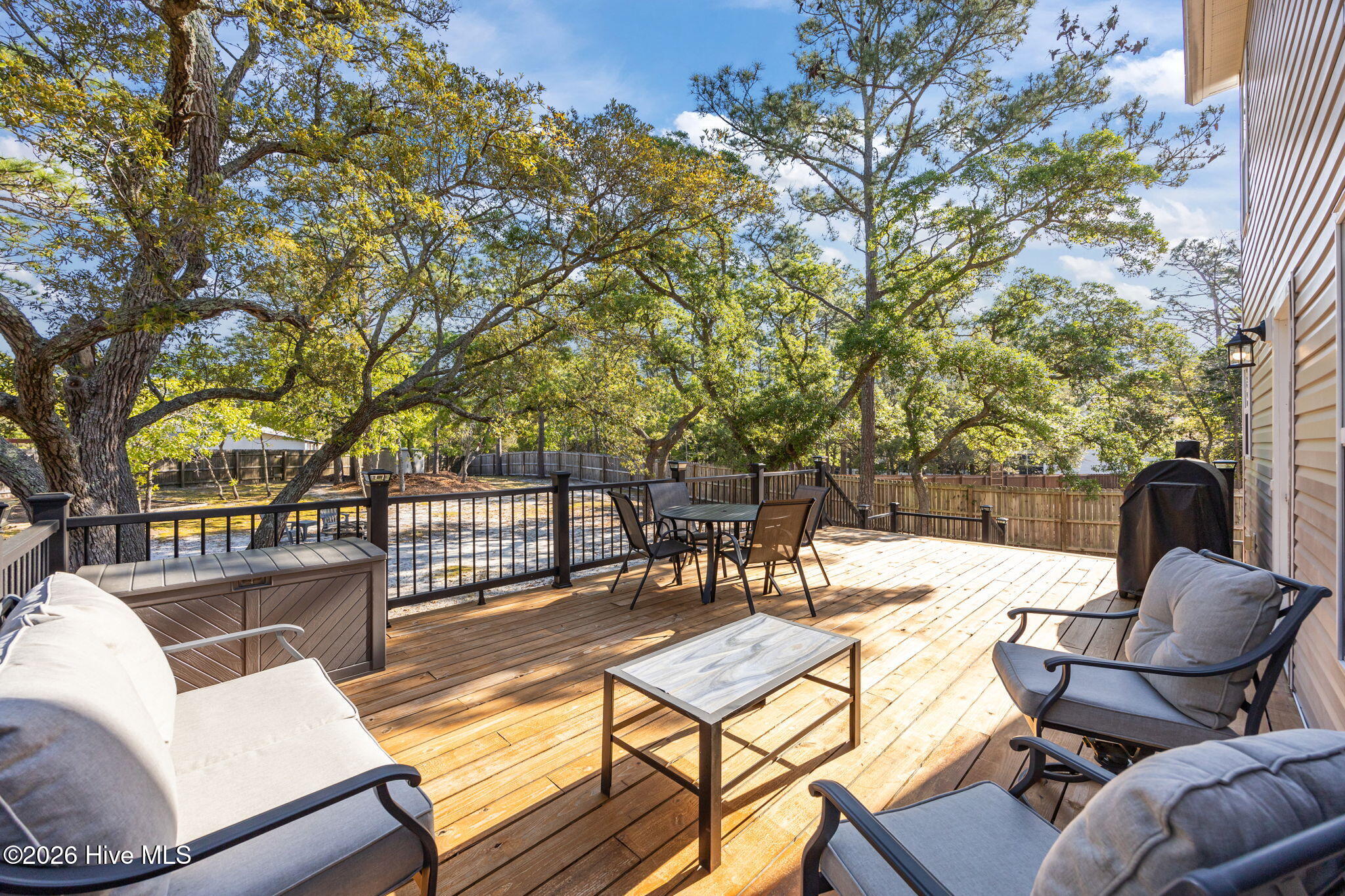 100567456 | Photo 48