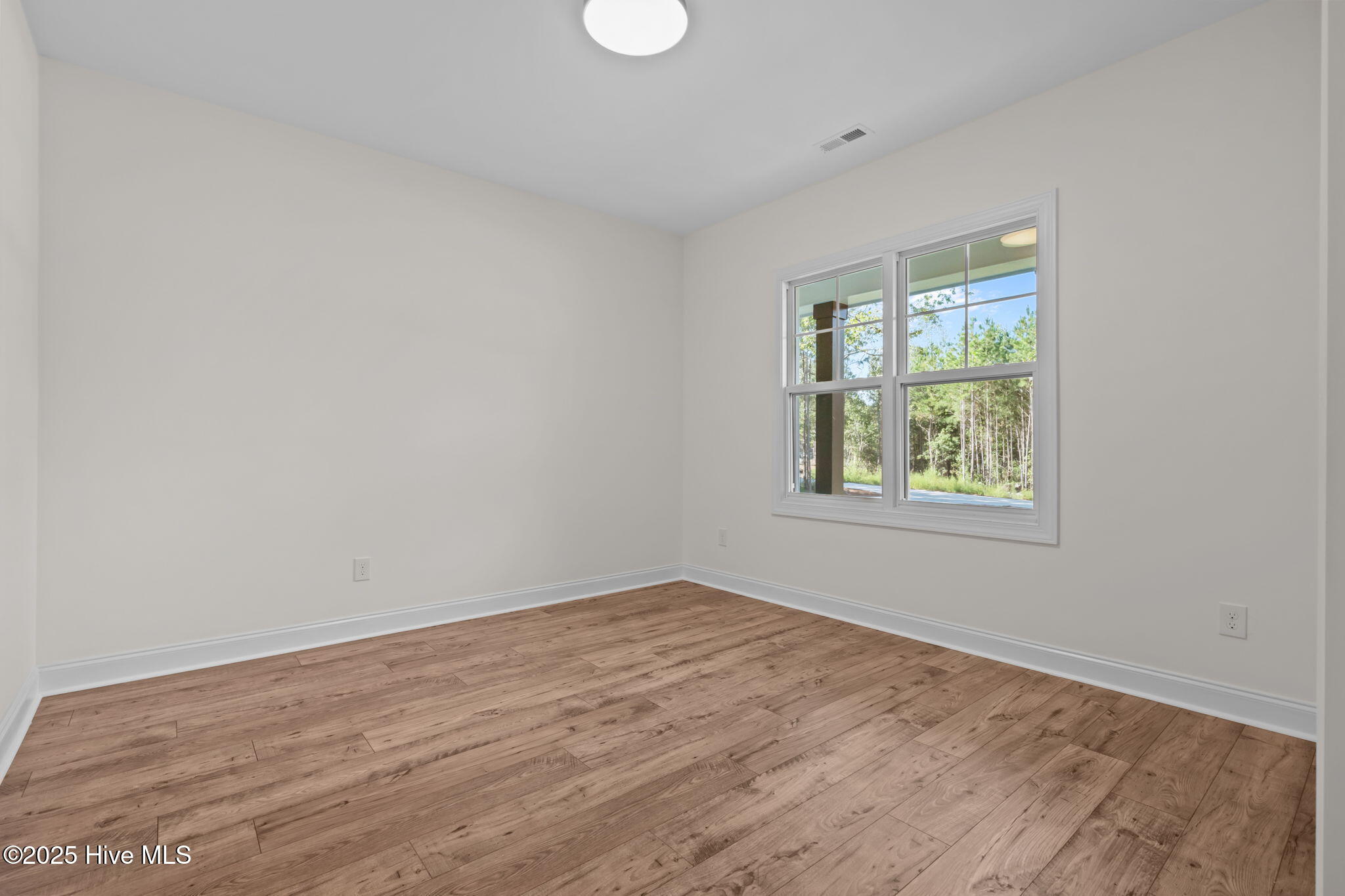 570 Harrow Drive