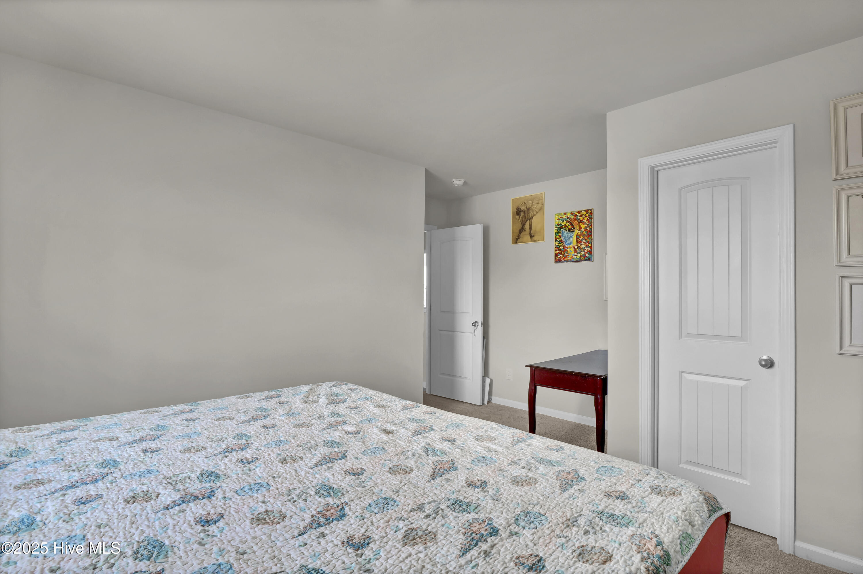 100533254 | Photo 29