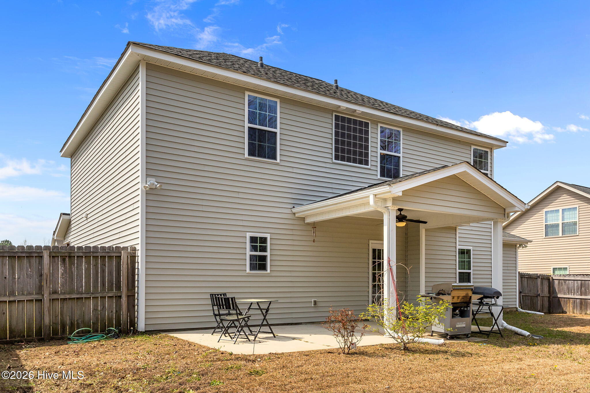 100562317 | Photo 45