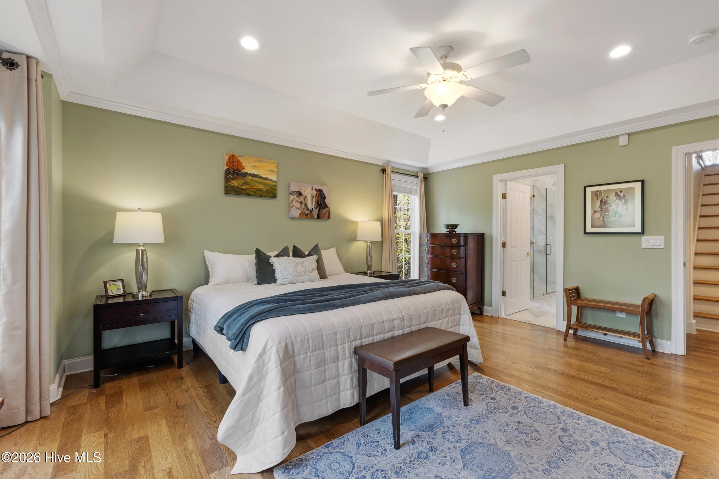 100564040 | Photo 22