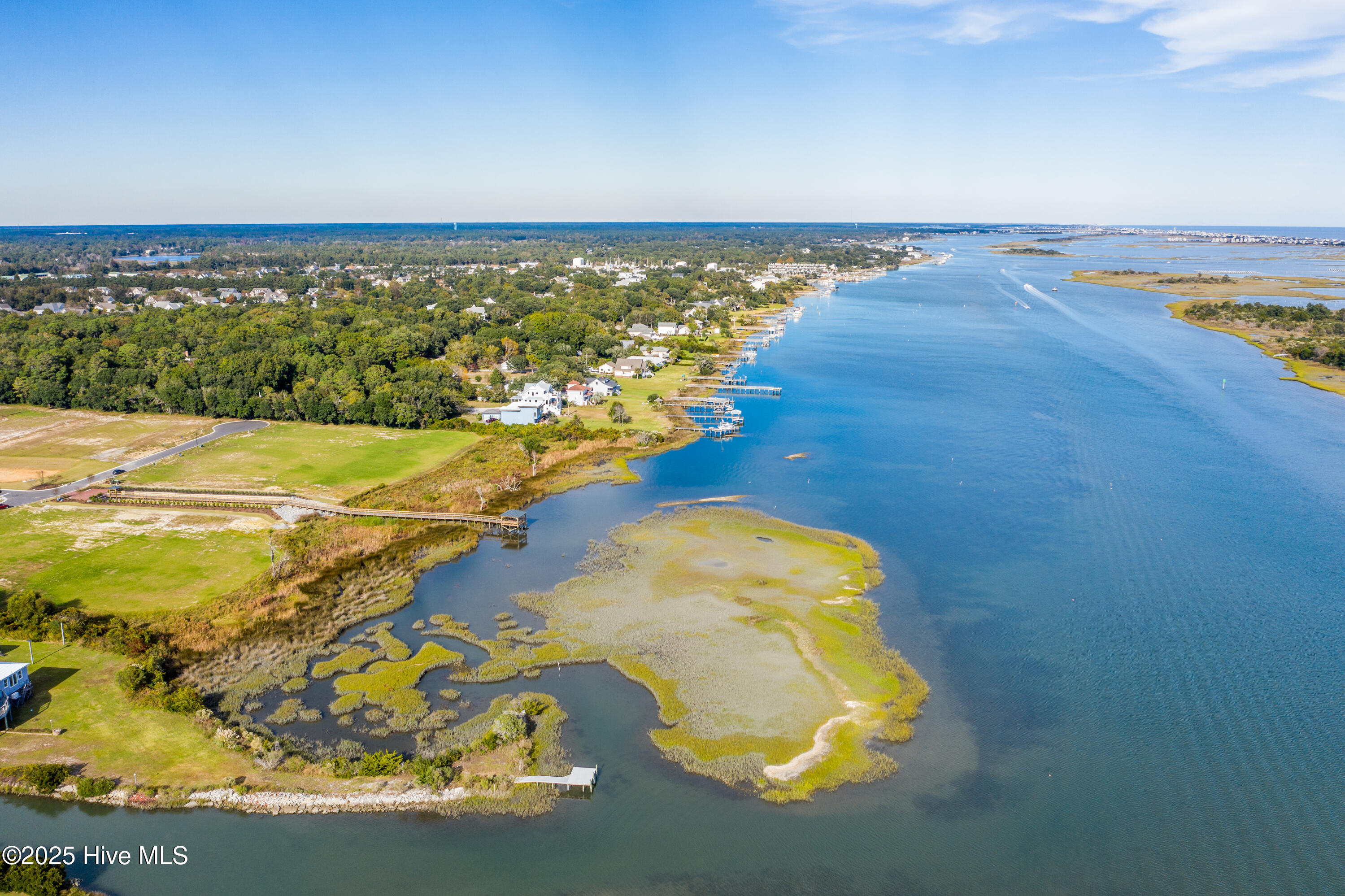 100539864 | Photo 41