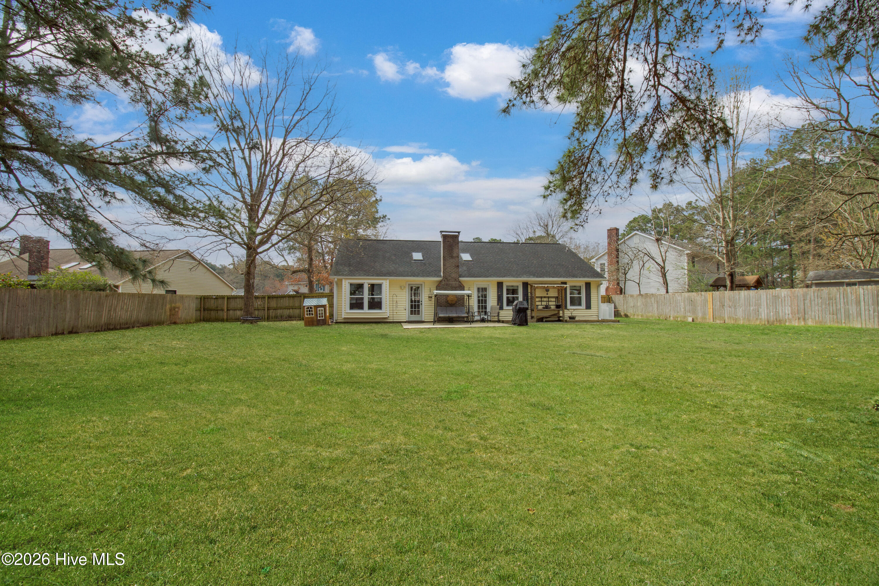 100559639 | Photo 35