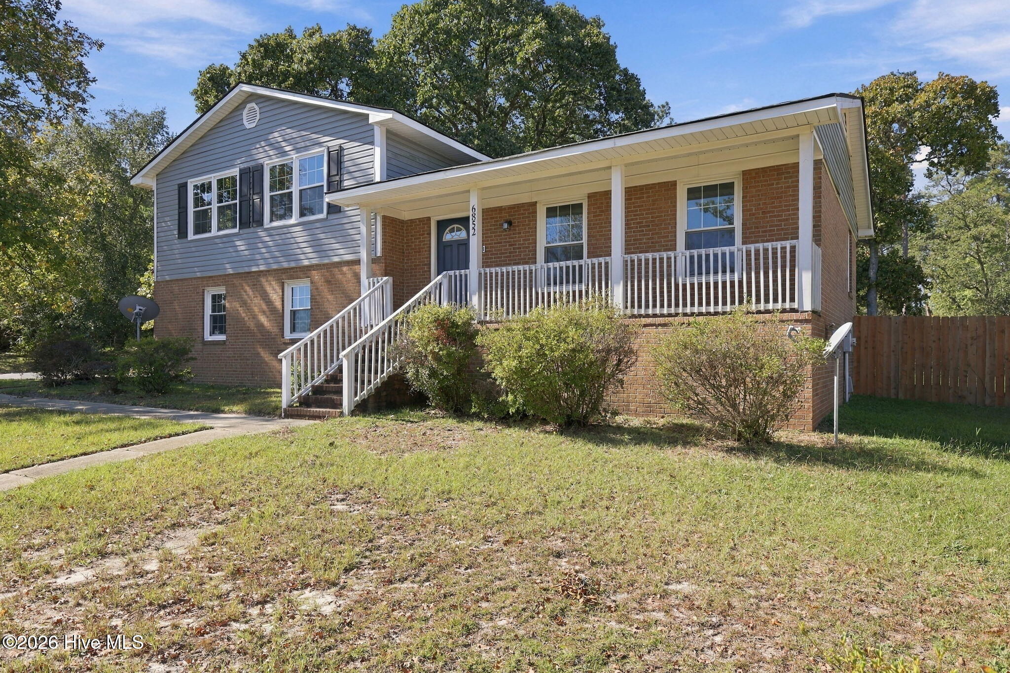 Photo 2 of Single family home for sale at 6852 Fern Crk Pl, Fayetteville, NC 28314 | MLS# 100613140 | Listing updated on 2026-10-29