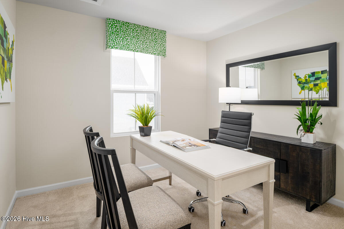 100564716 | Photo 13