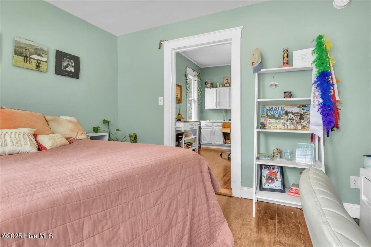 100525423 | Photo 18