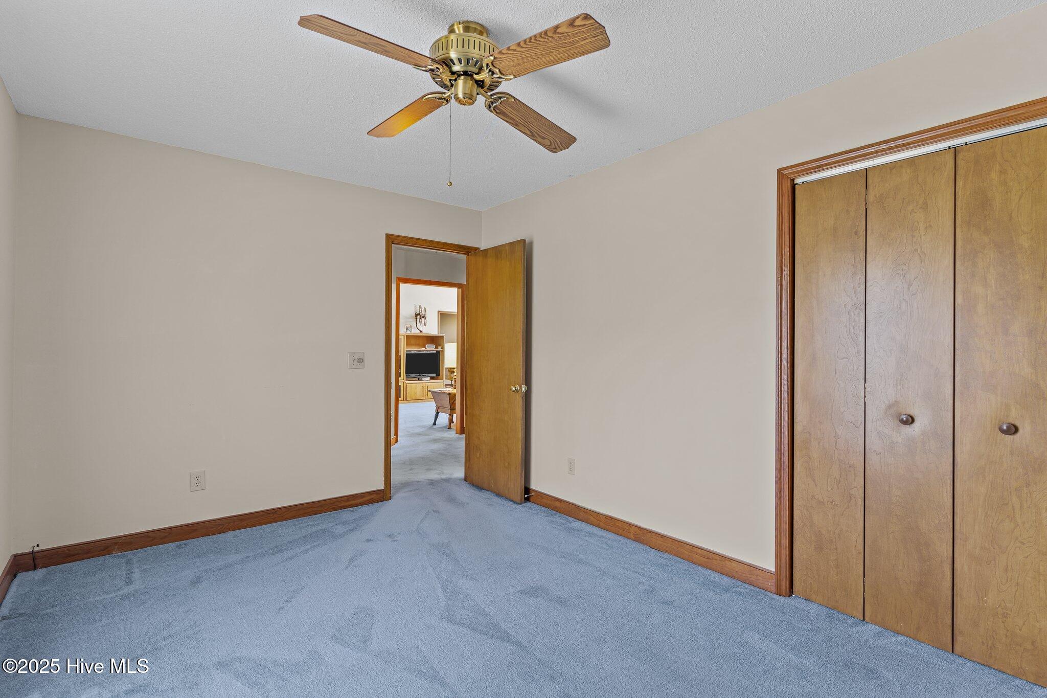 100514247 | Photo 22