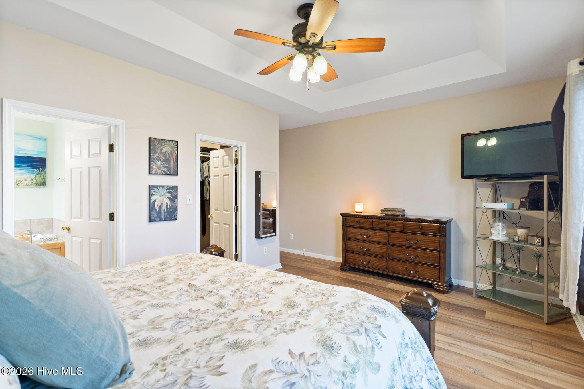 100554284 | Photo 24