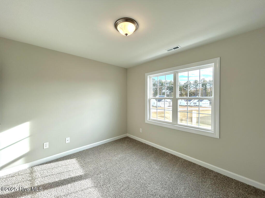 100522198 | Photo 40